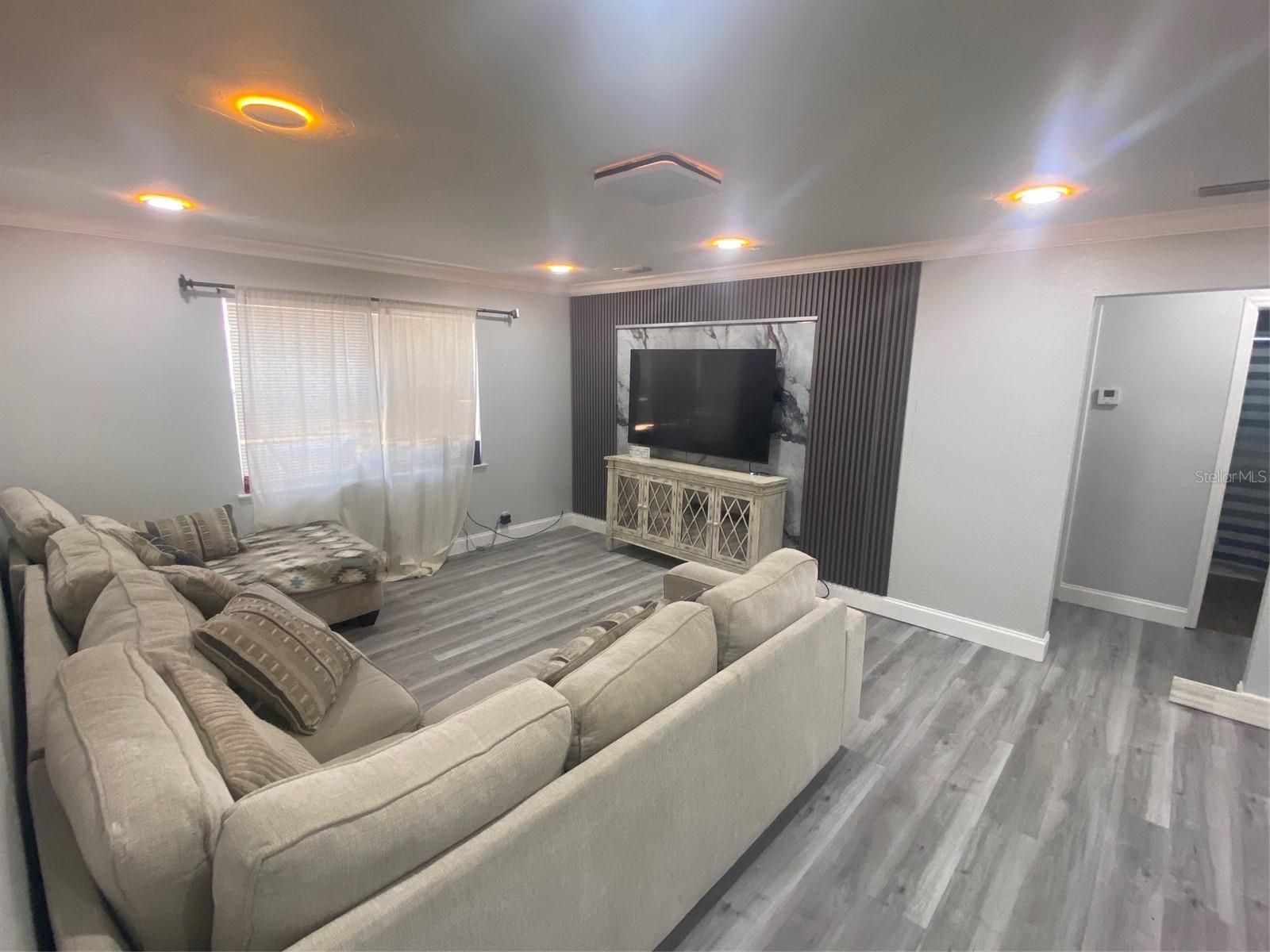 3303 19th Street Court, FL