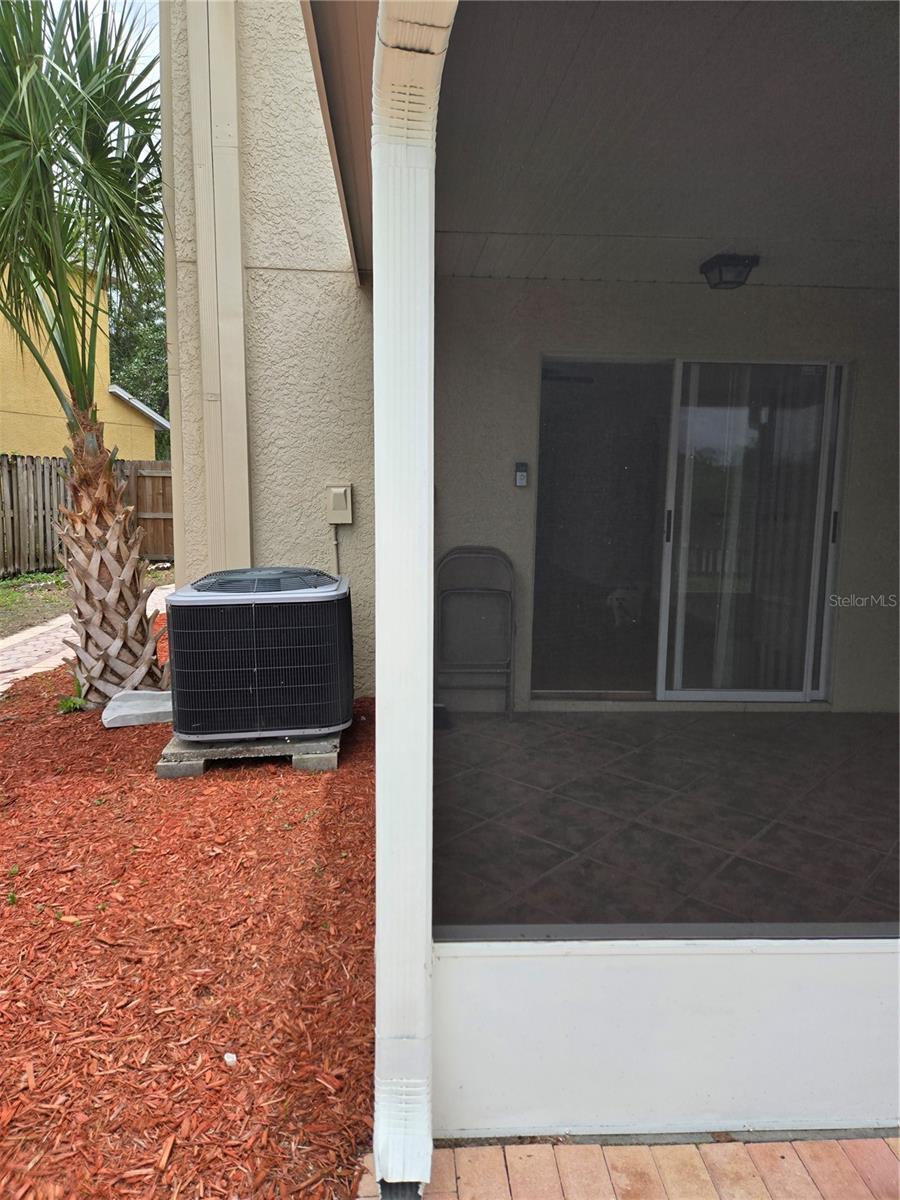 728 Burlwood Street, FL