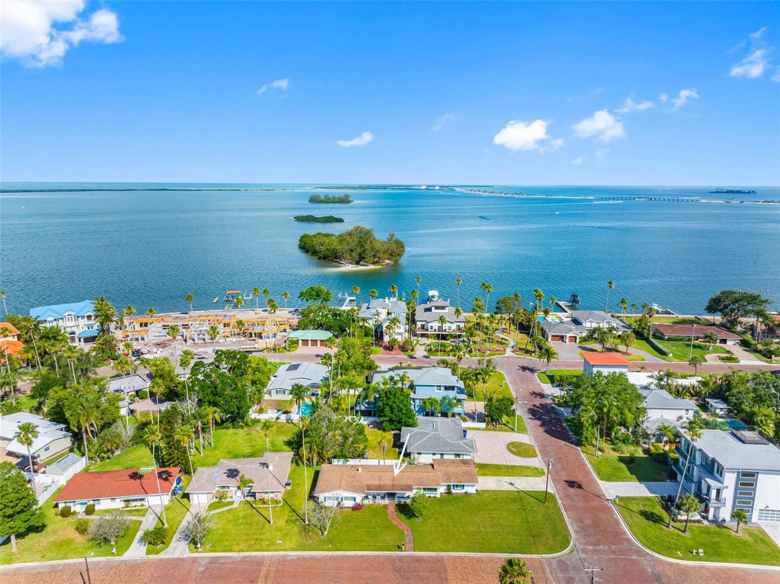 1794 Santa Barbara Drive, FL
