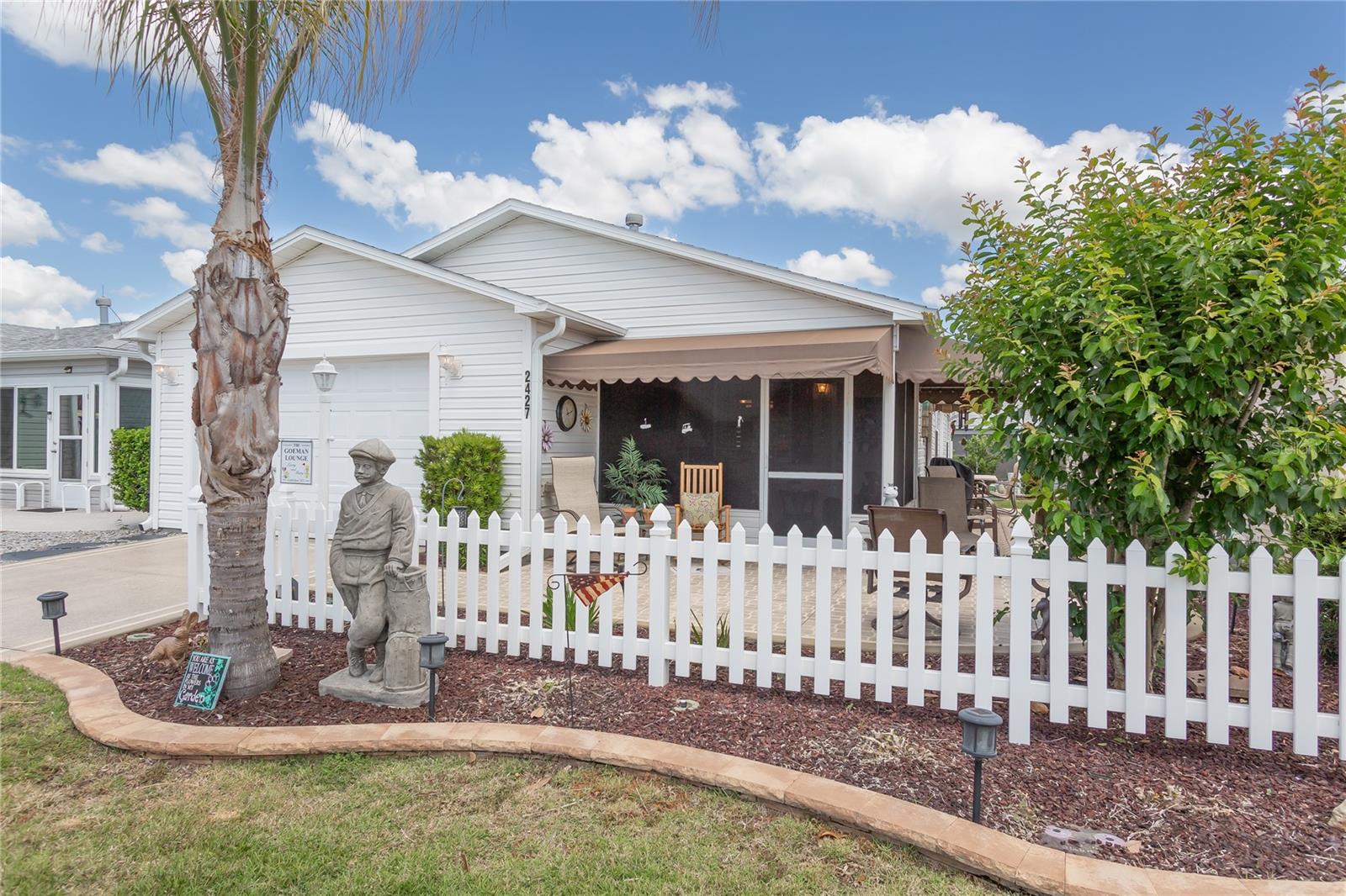2427 Southern Oak Street, FL