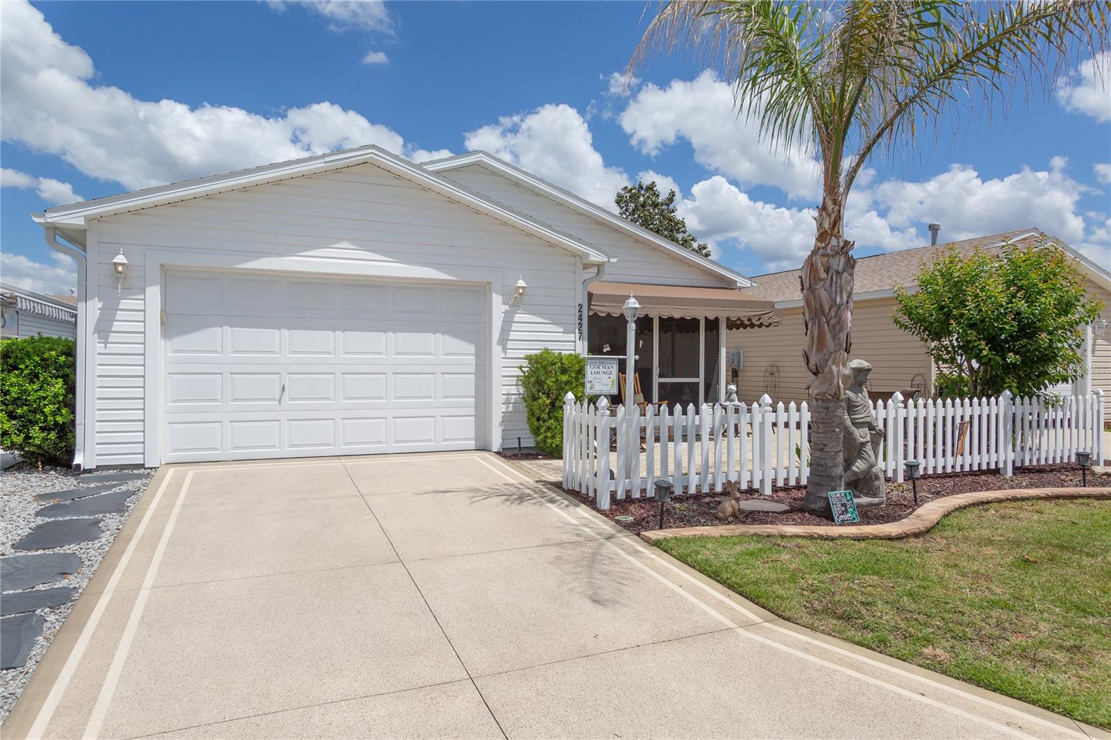 2427 Southern Oak Street, FL