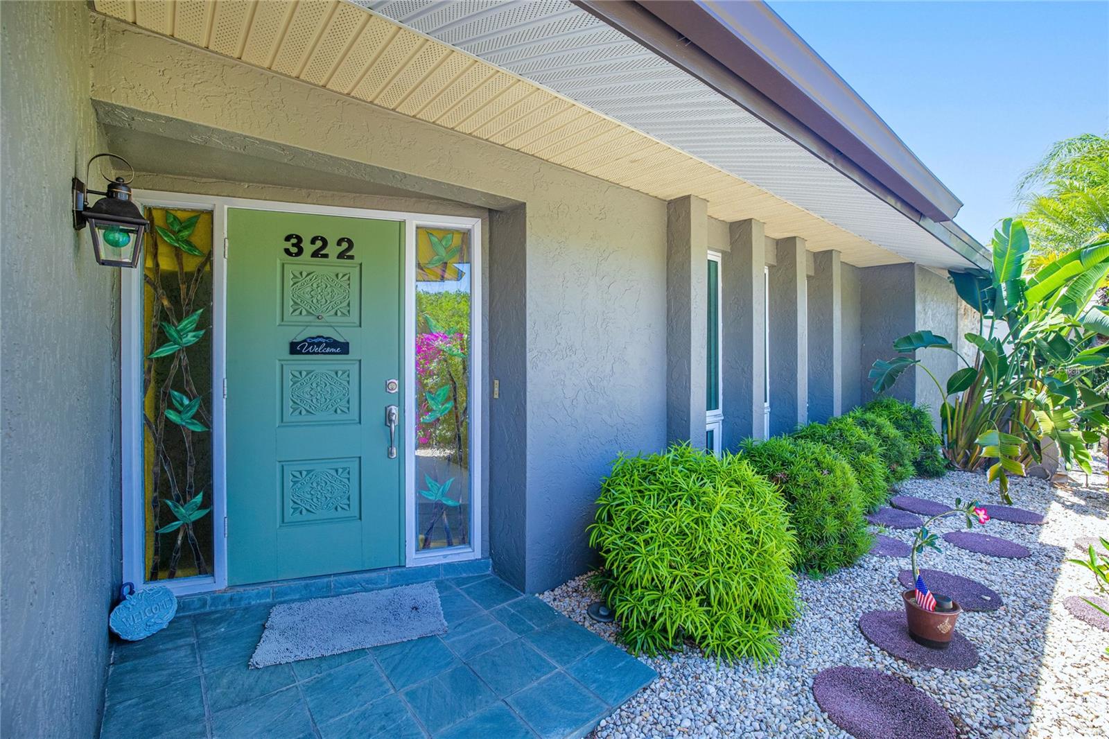 322 Tarpon Boulevard, FL