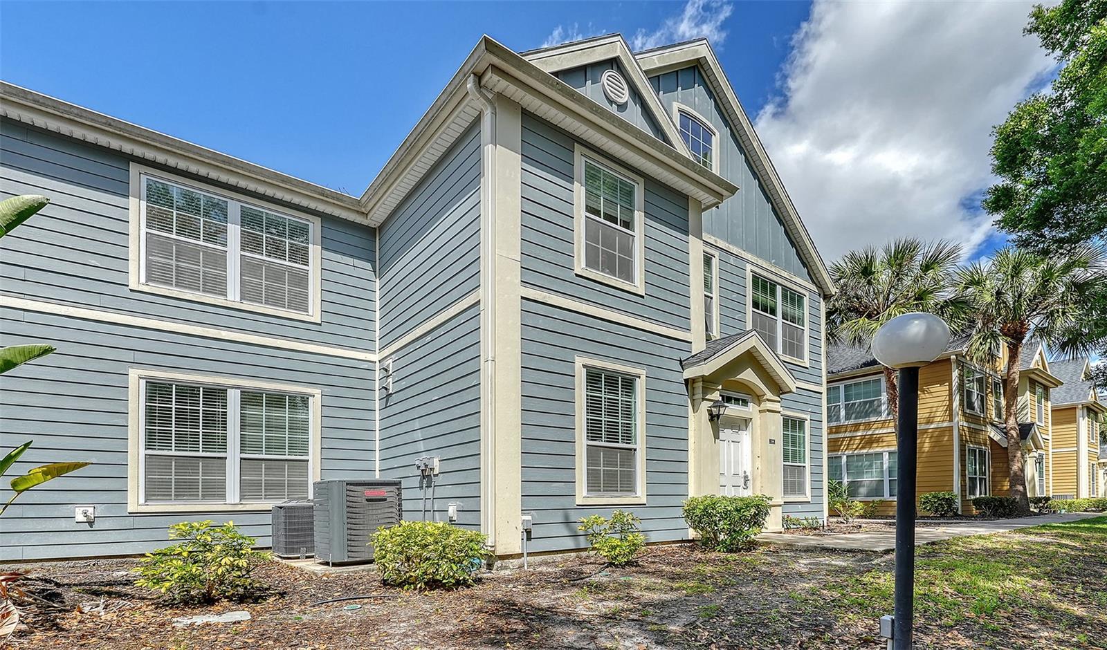 5561 Rosehill Road, FL