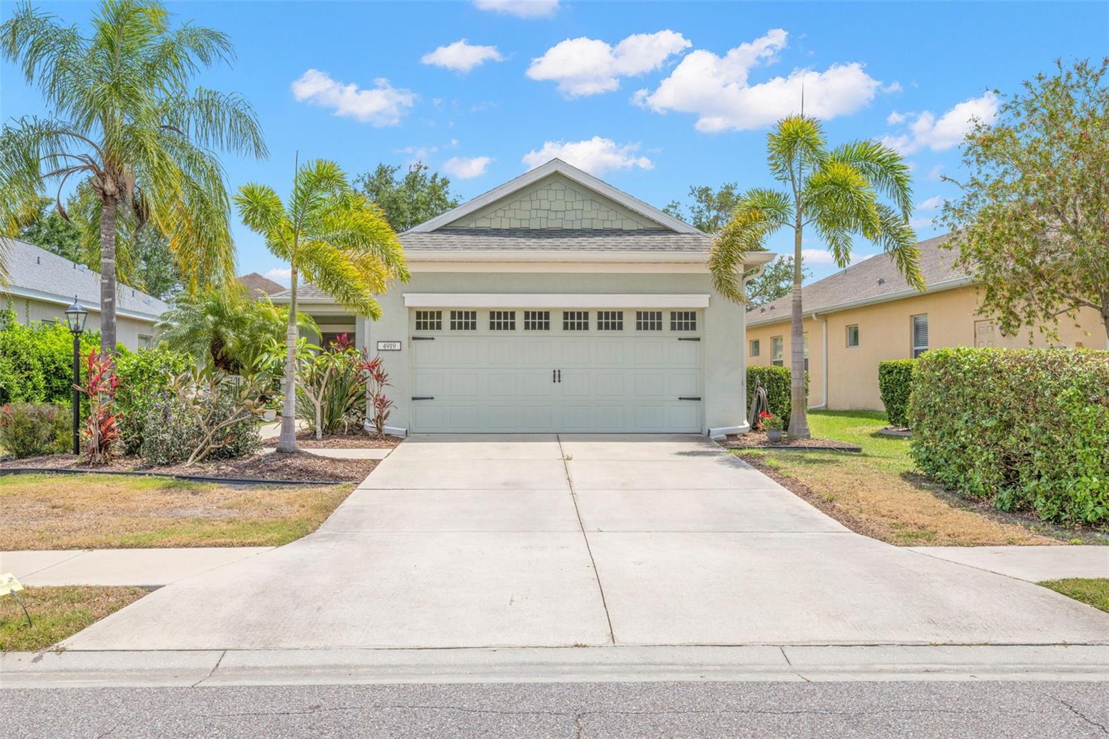 4919 Boston Common Glen, FL