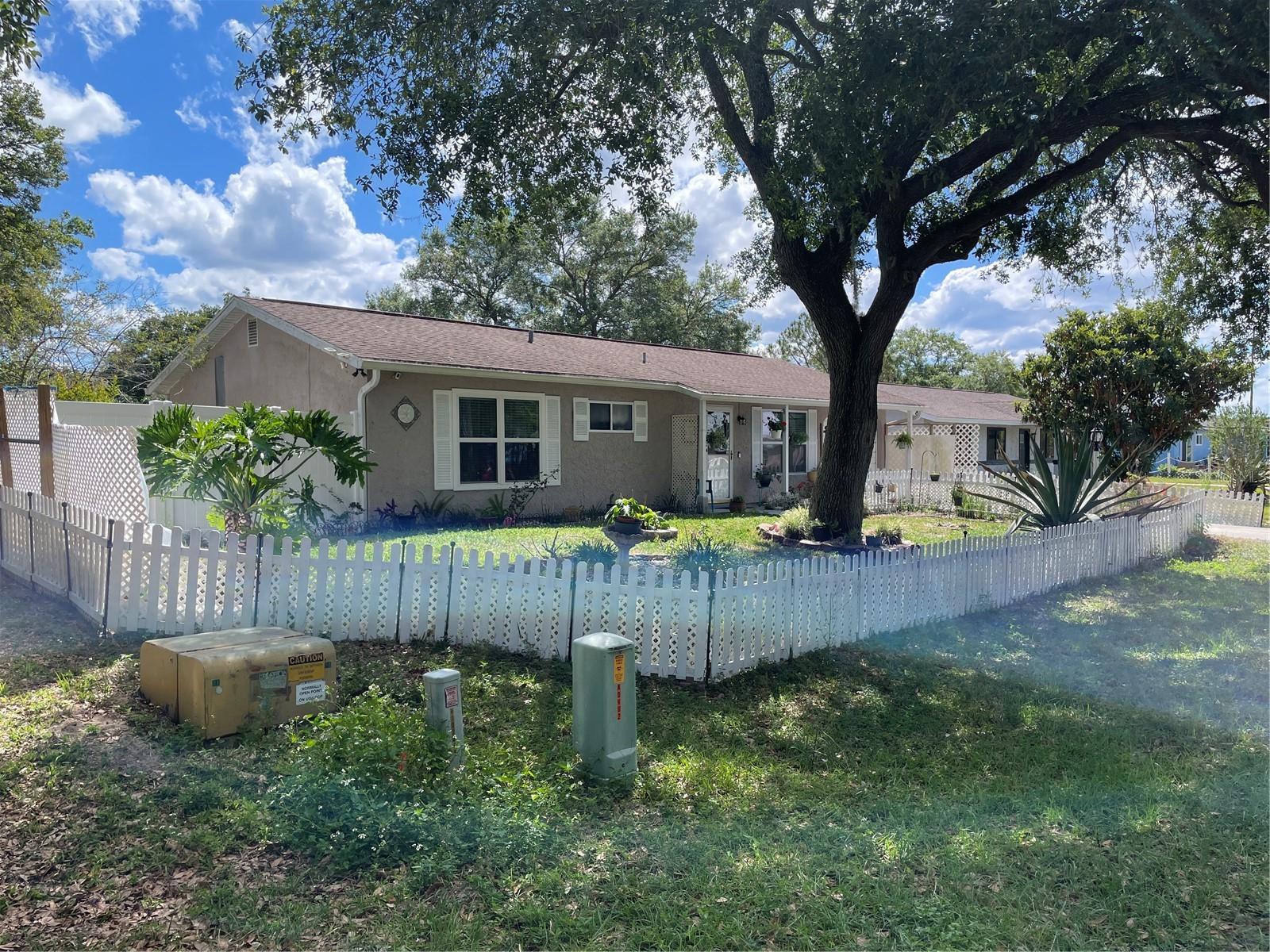 35 Hickory Track Way, FL