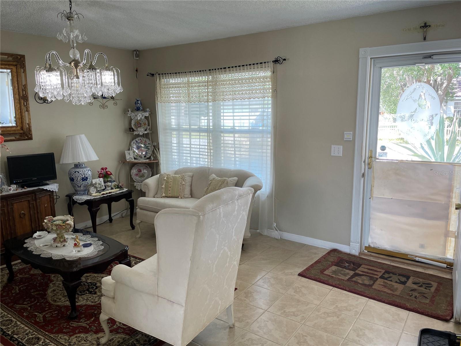 35 Hickory Track Way, FL