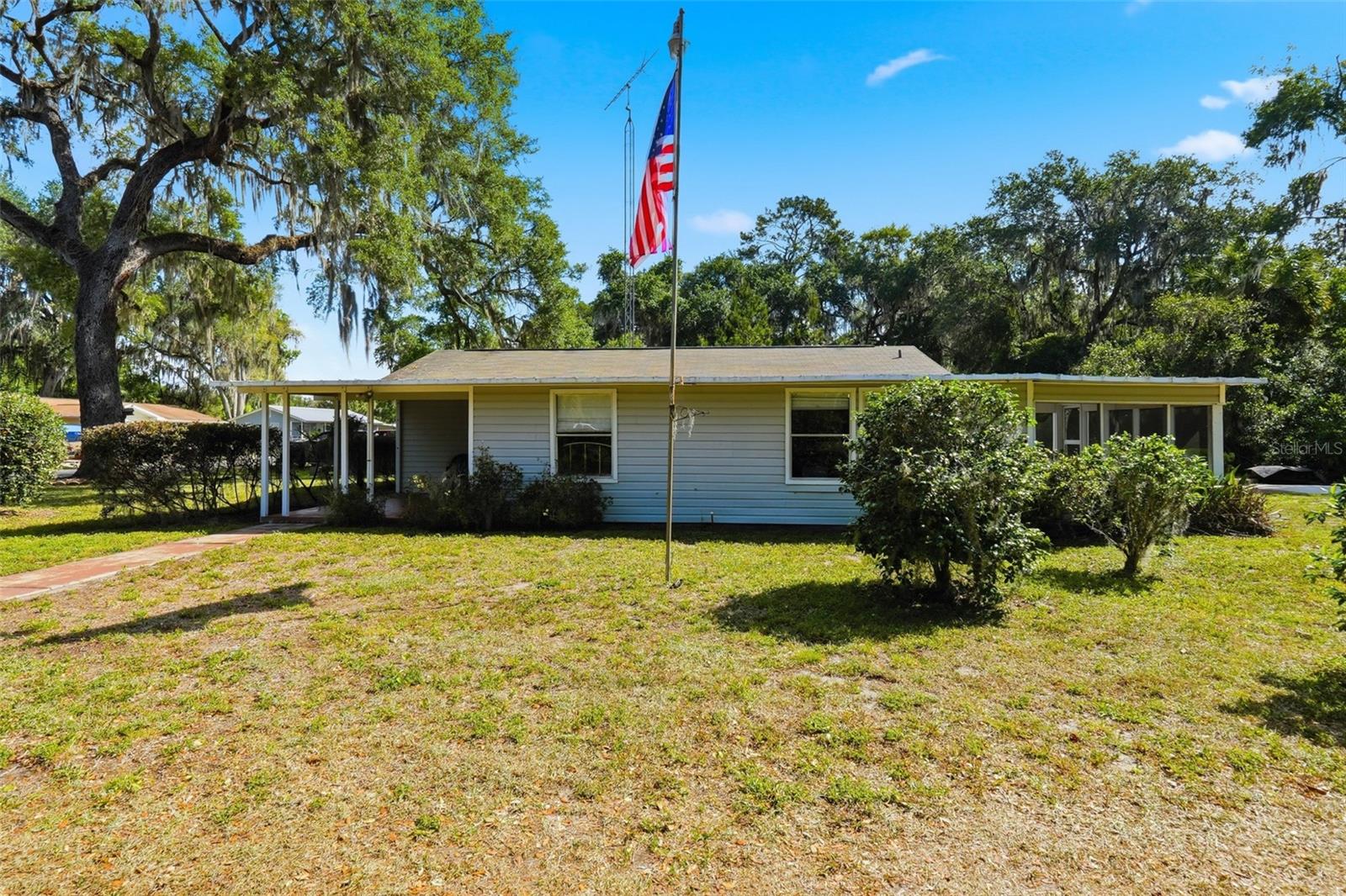 1289 Cr 436, FL