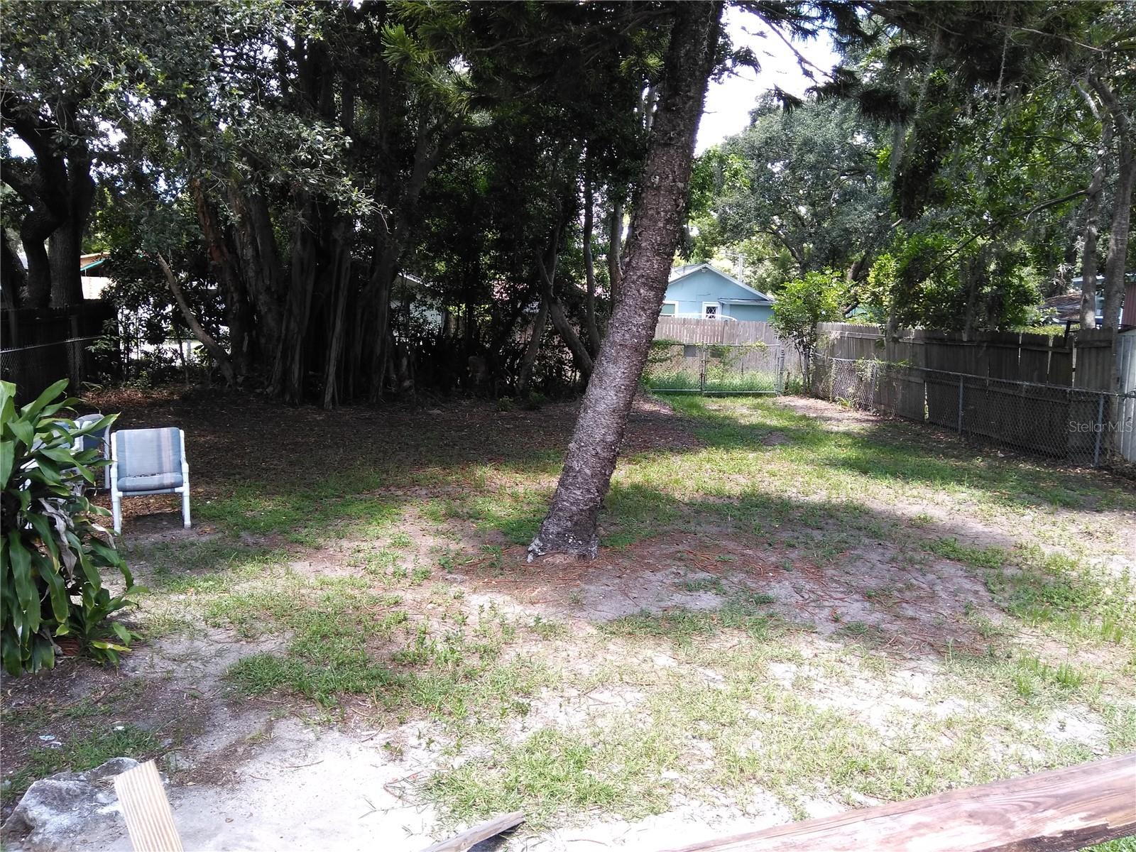 910 9th Avenue, FL