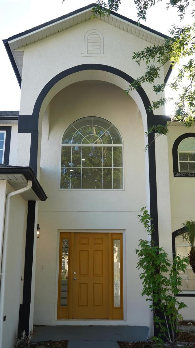 563 Bristol Circle, FL