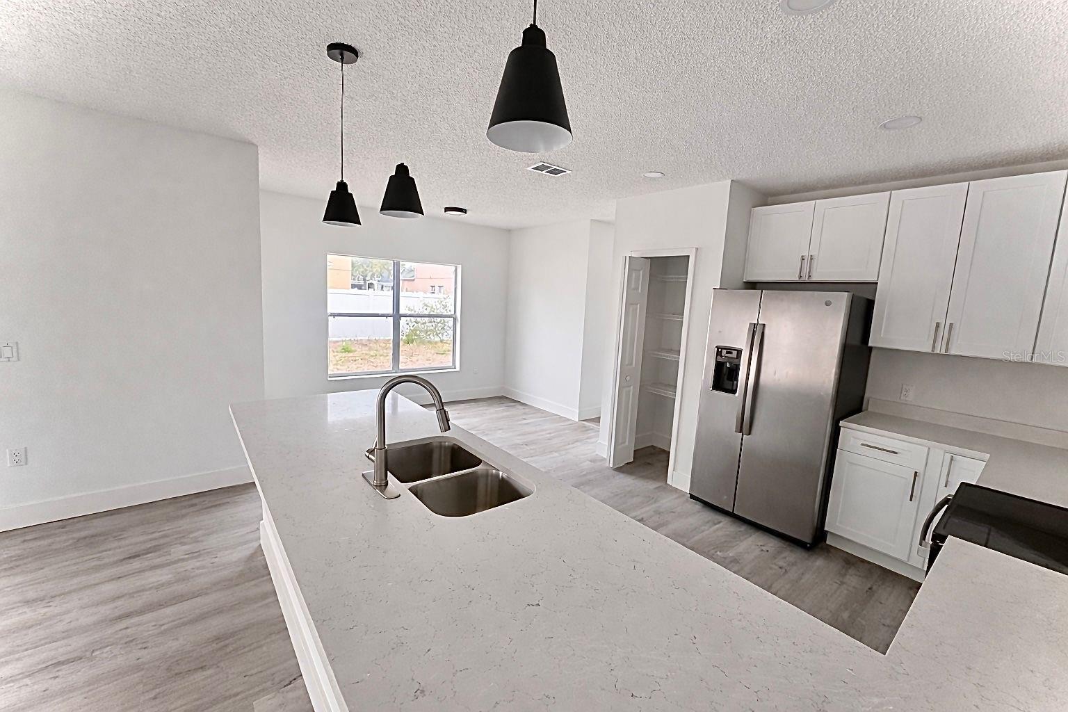 563 Bristol Circle, FL