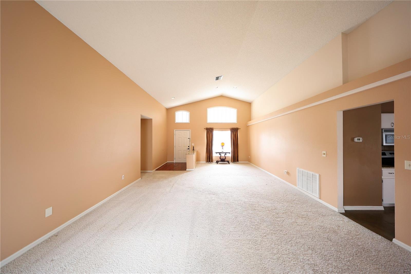 2943 Paddington Way, FL