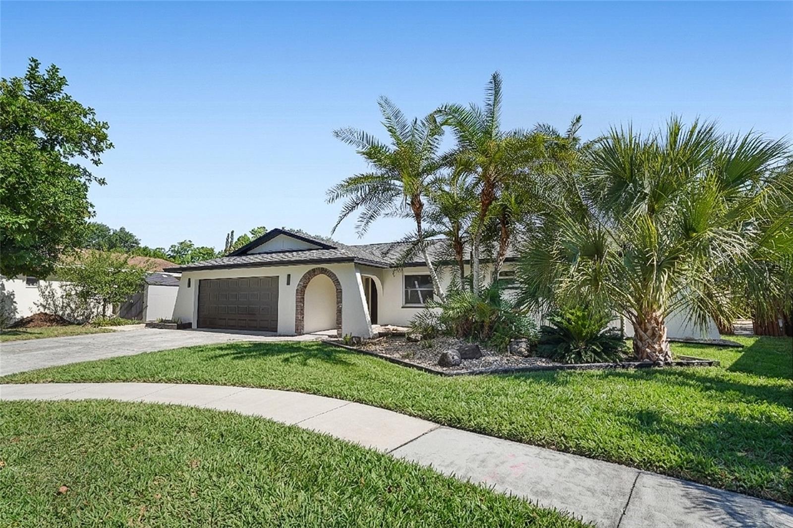 2370 Robyn Court, FL