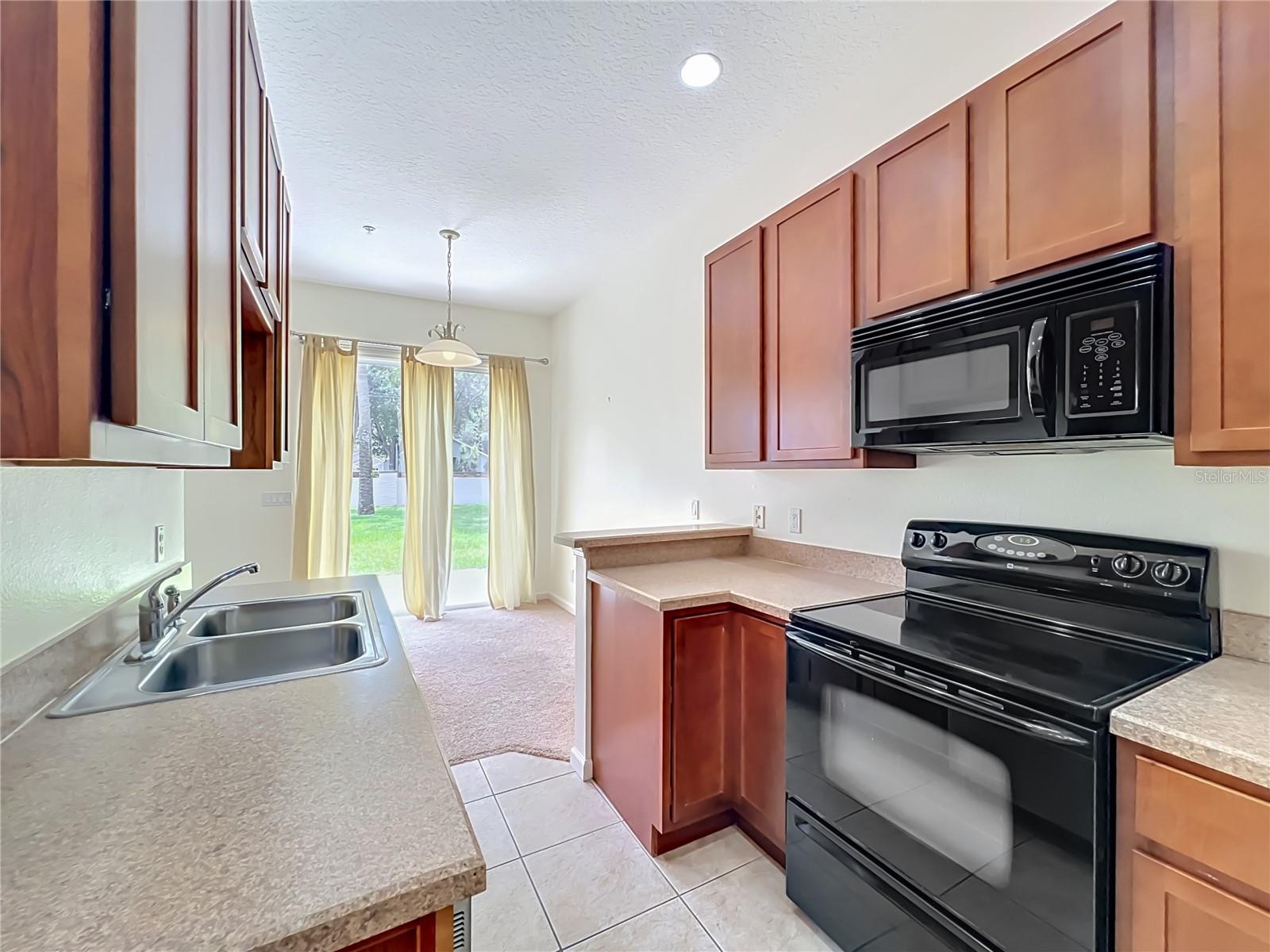 600 Northern Way, FL