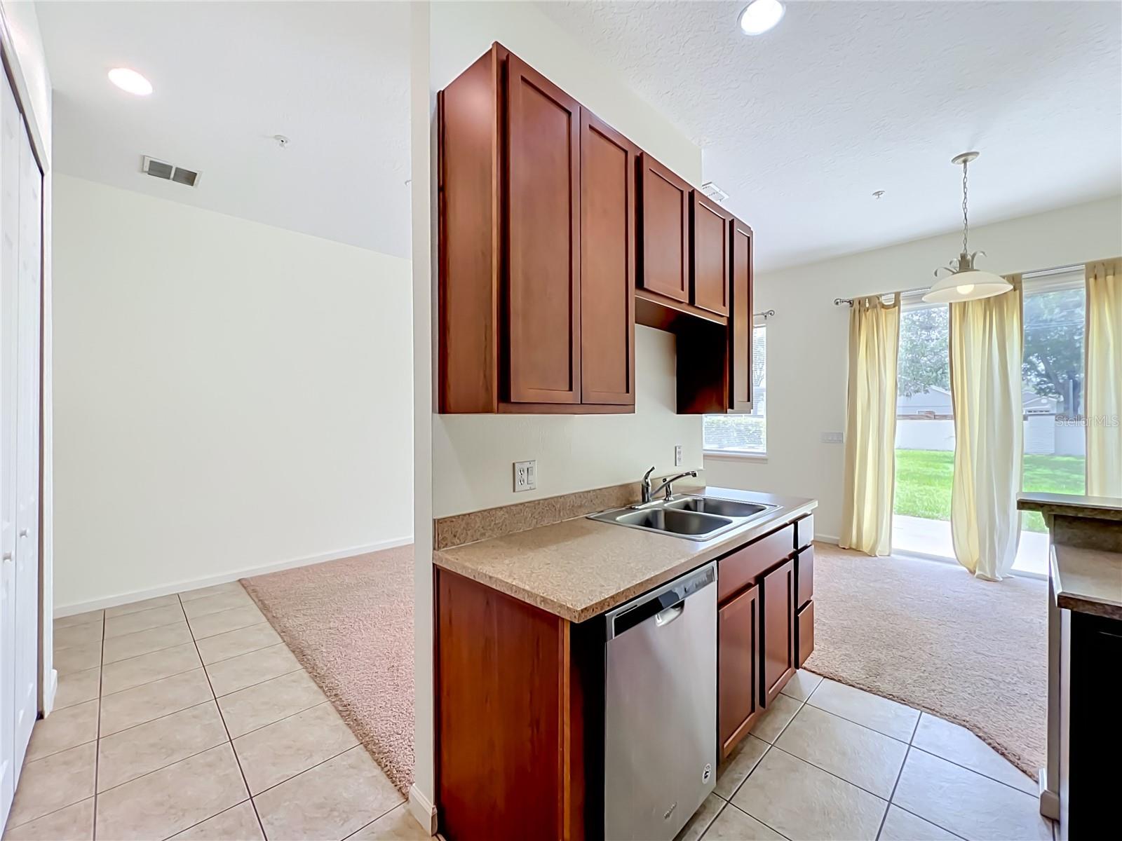 600 Northern Way, FL