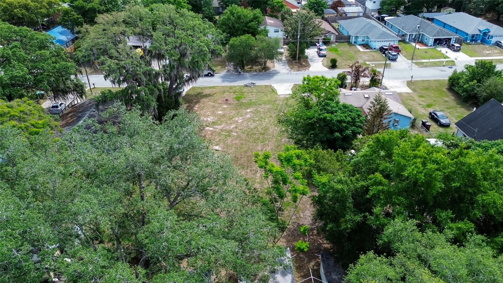 1826 Gadsen Boulevard, FL