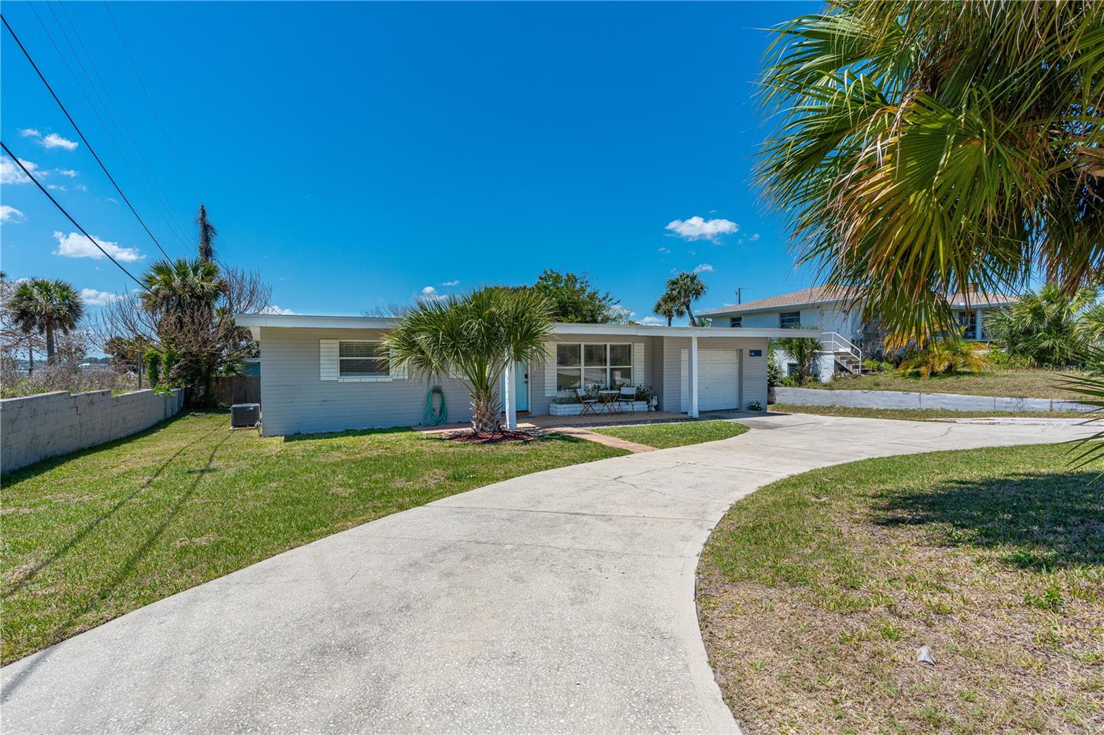 2908 Peninsula Drive, FL
