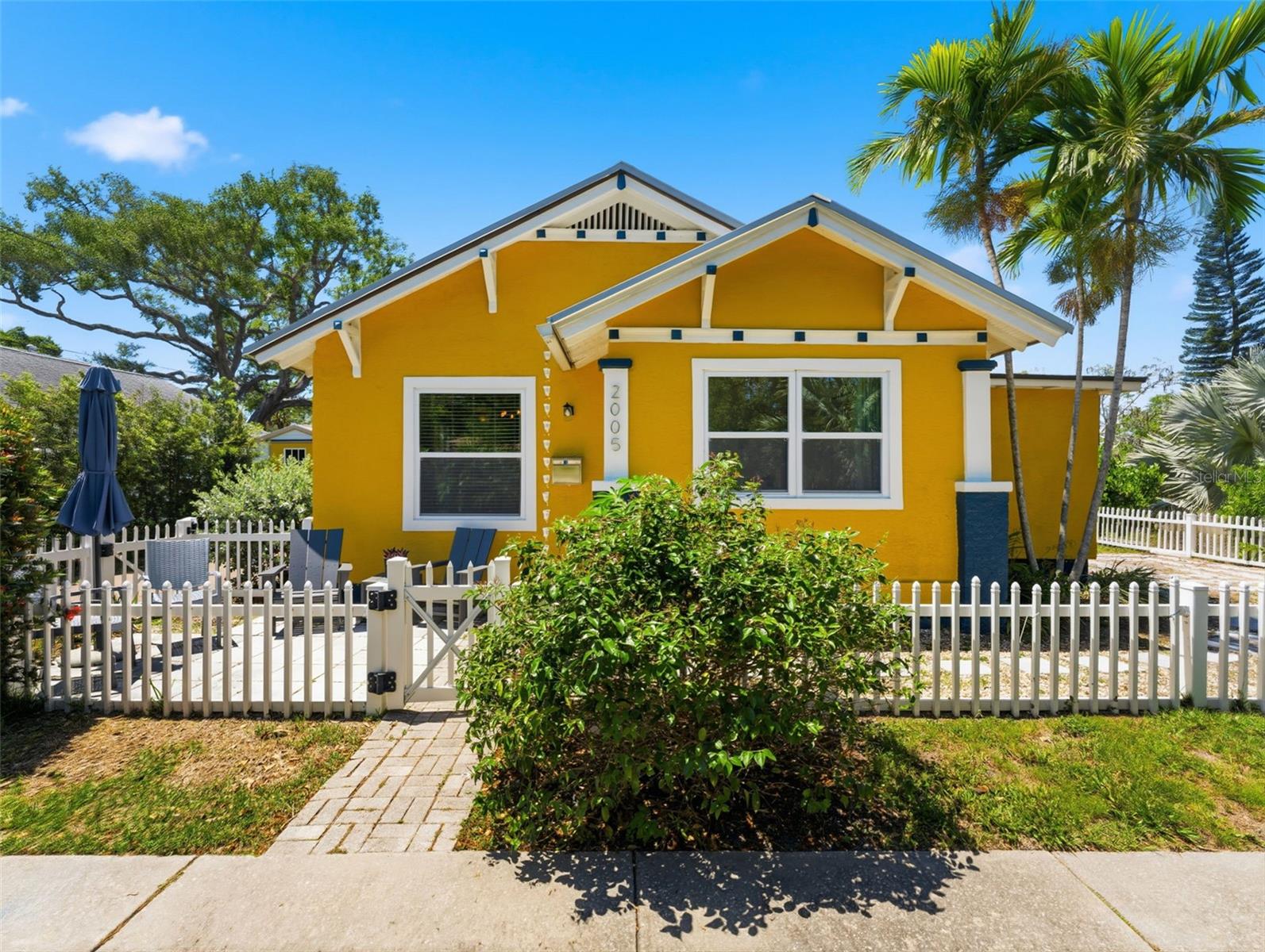 2005 3rd Street, FL