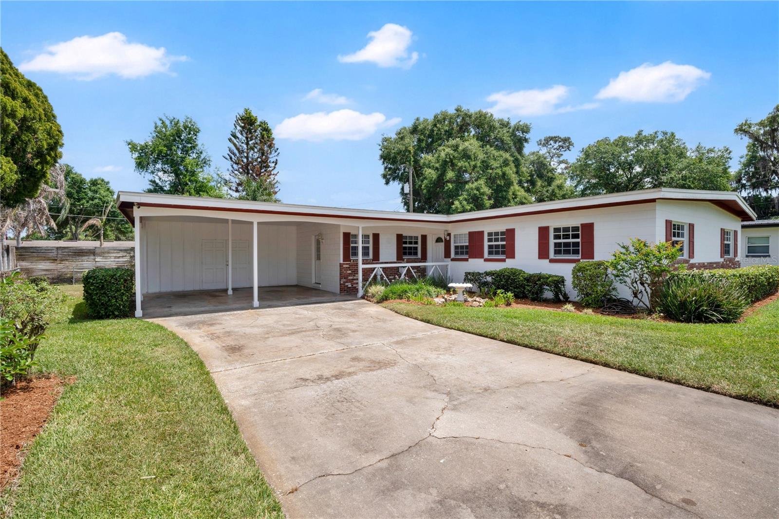 4511 Leslyn Court, FL