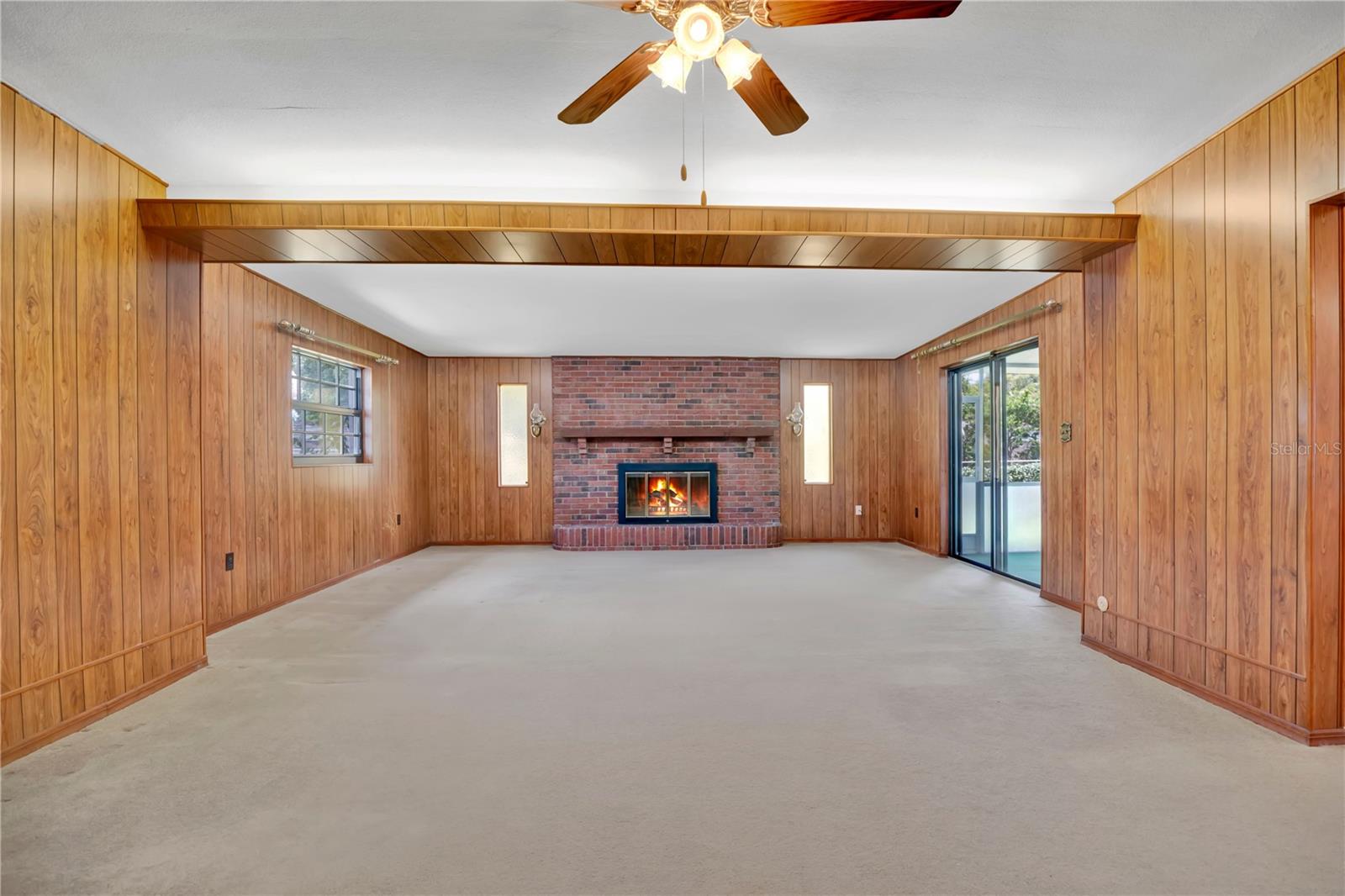 4511 Leslyn Court, FL