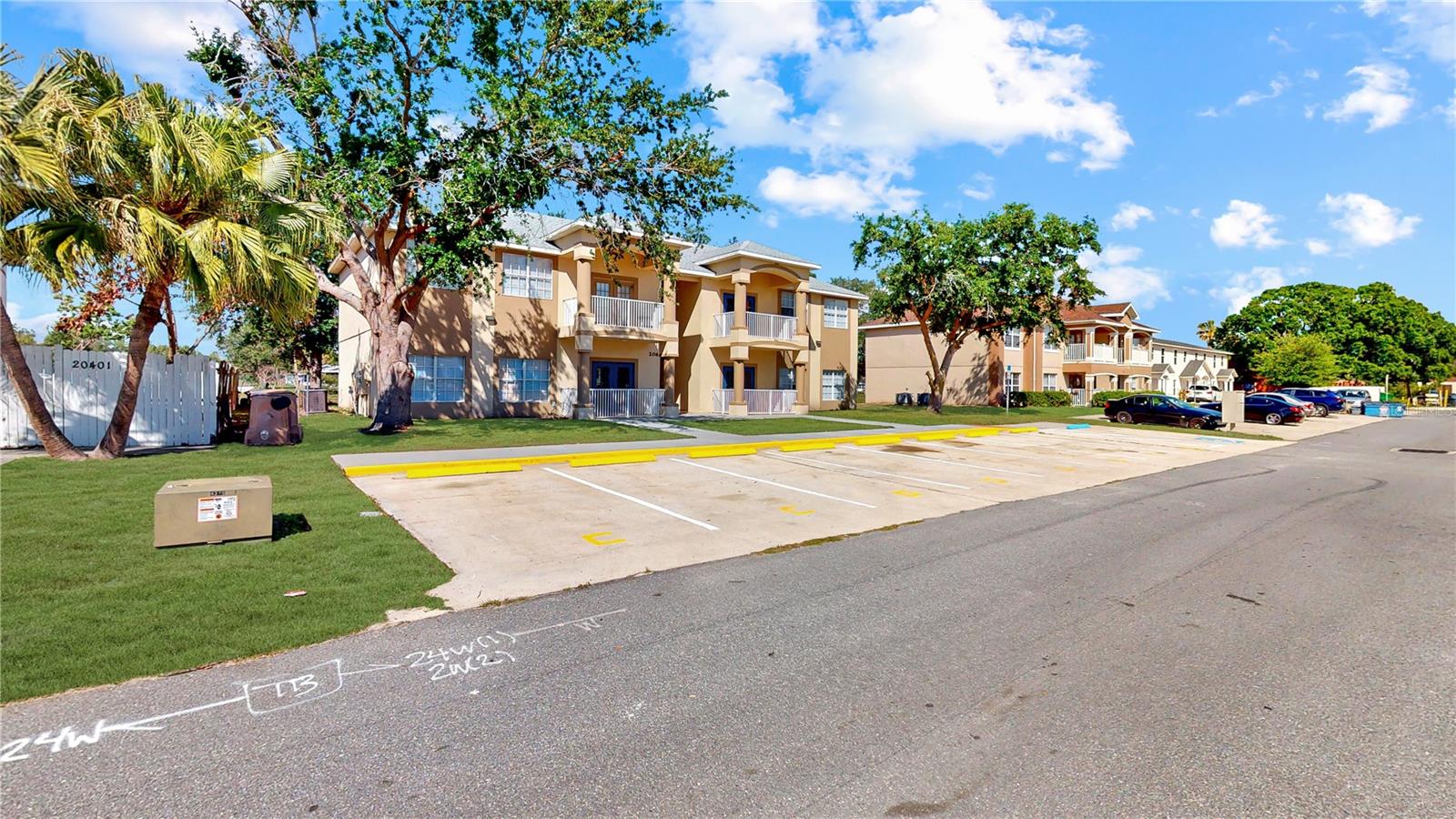 206 Majors Lane, FL