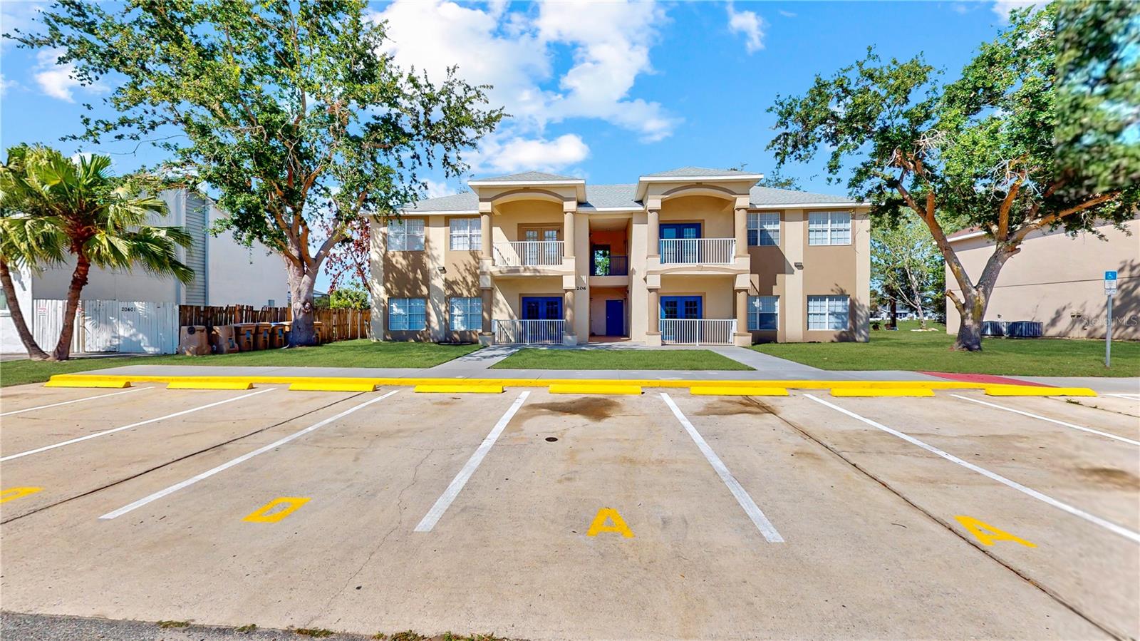 206 Majors Lane, FL