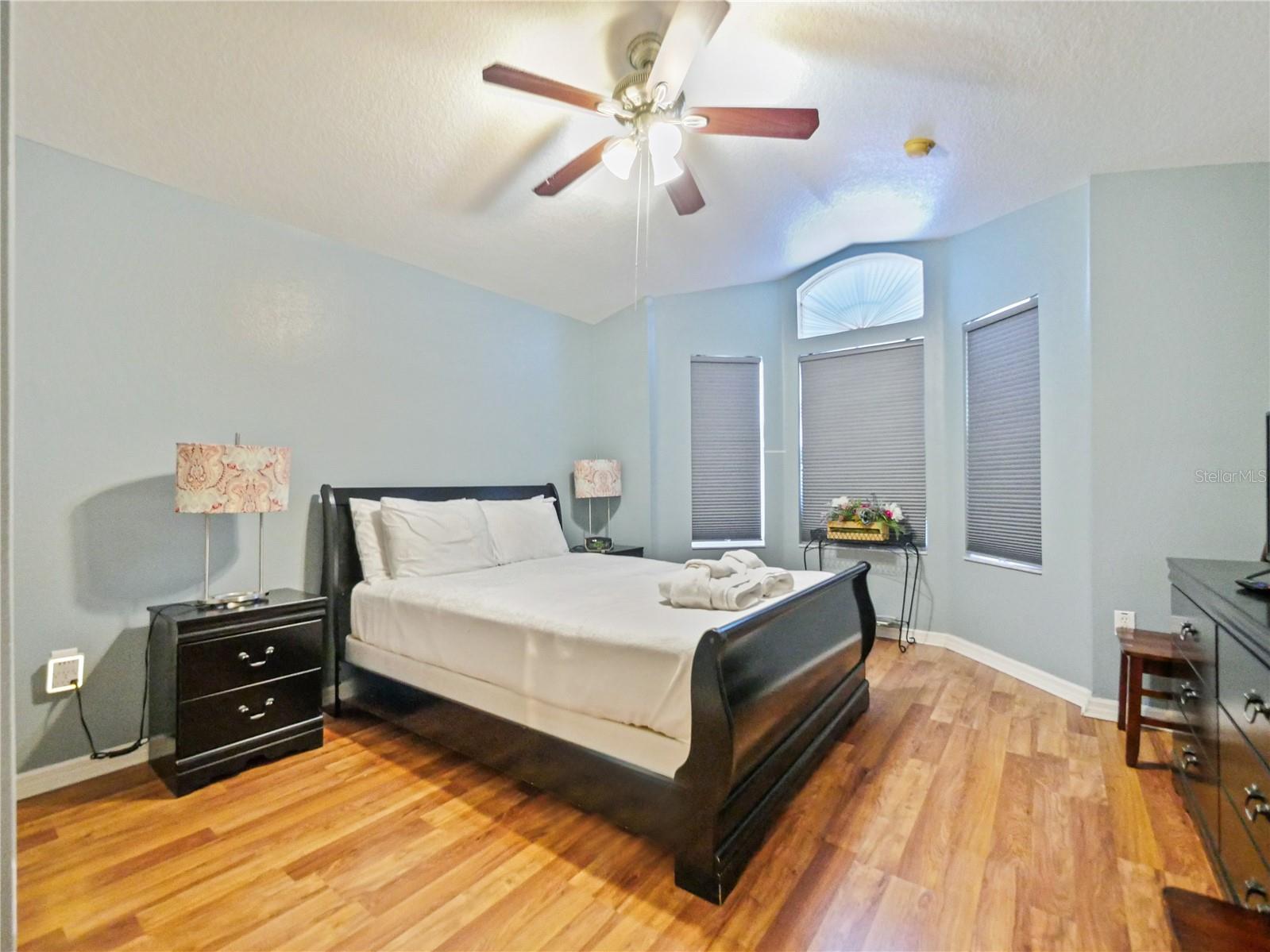 160 High Point Drive, FL