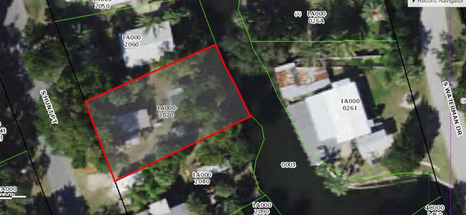 2211 Hunt Point, FL