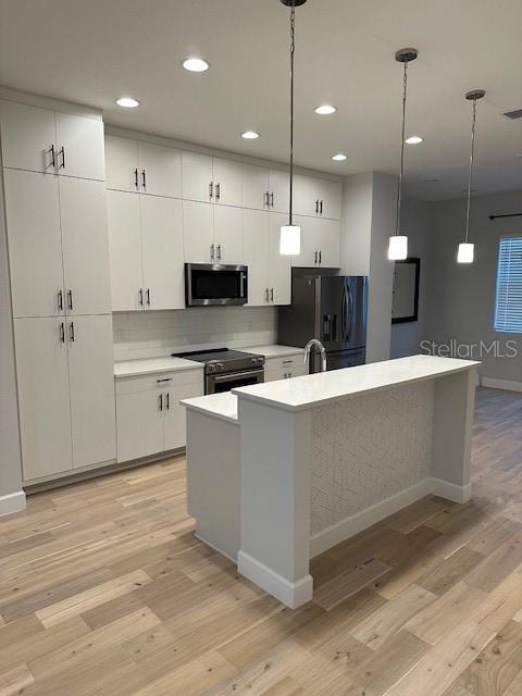 401 Oregon Avenue, FL