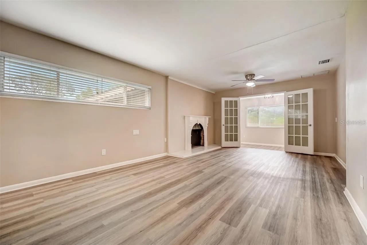 4223 Pine Hill Circle, FL