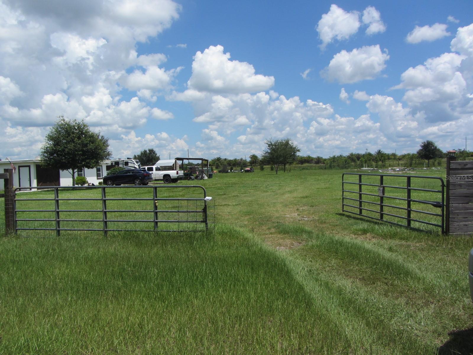 46365 State Road 64, FL