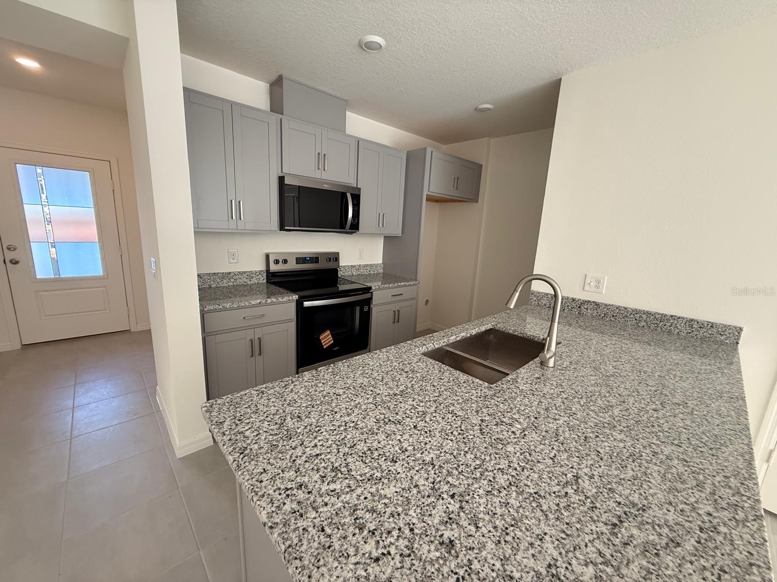 16607 Luminary Loop, FL