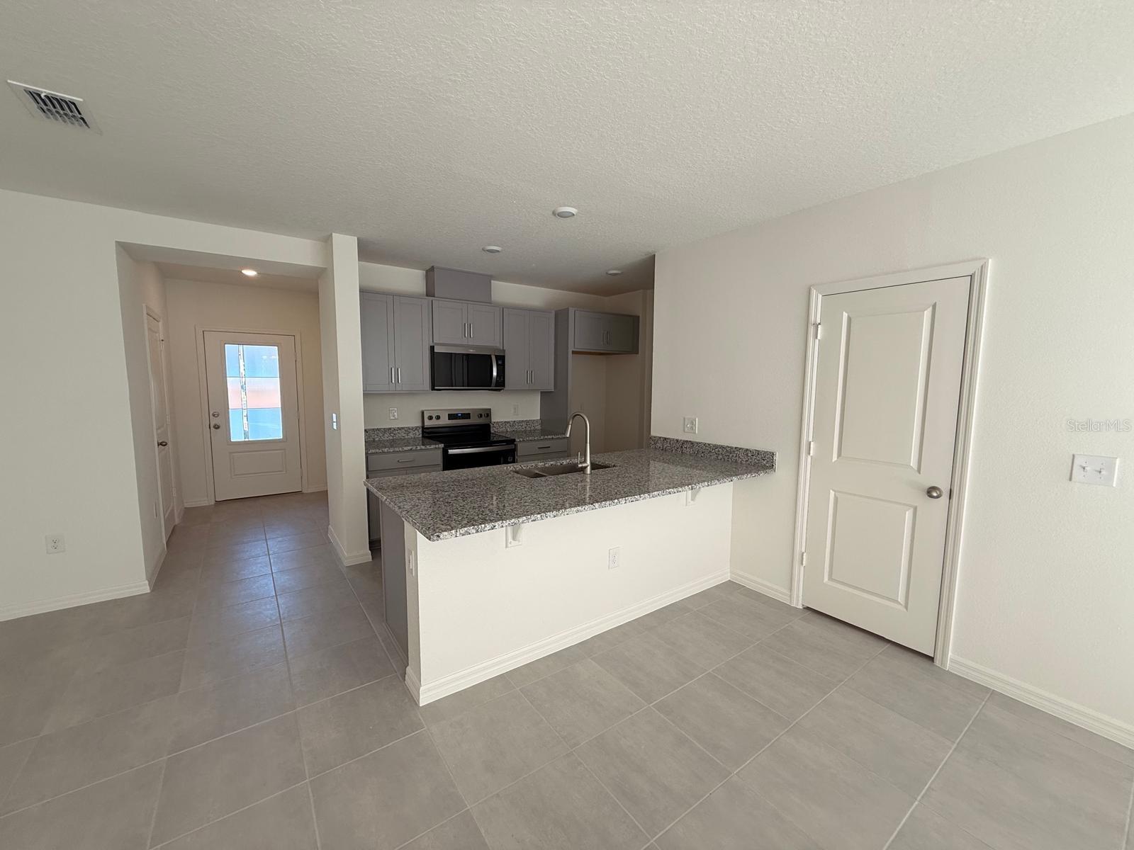 16607 Luminary Loop, FL