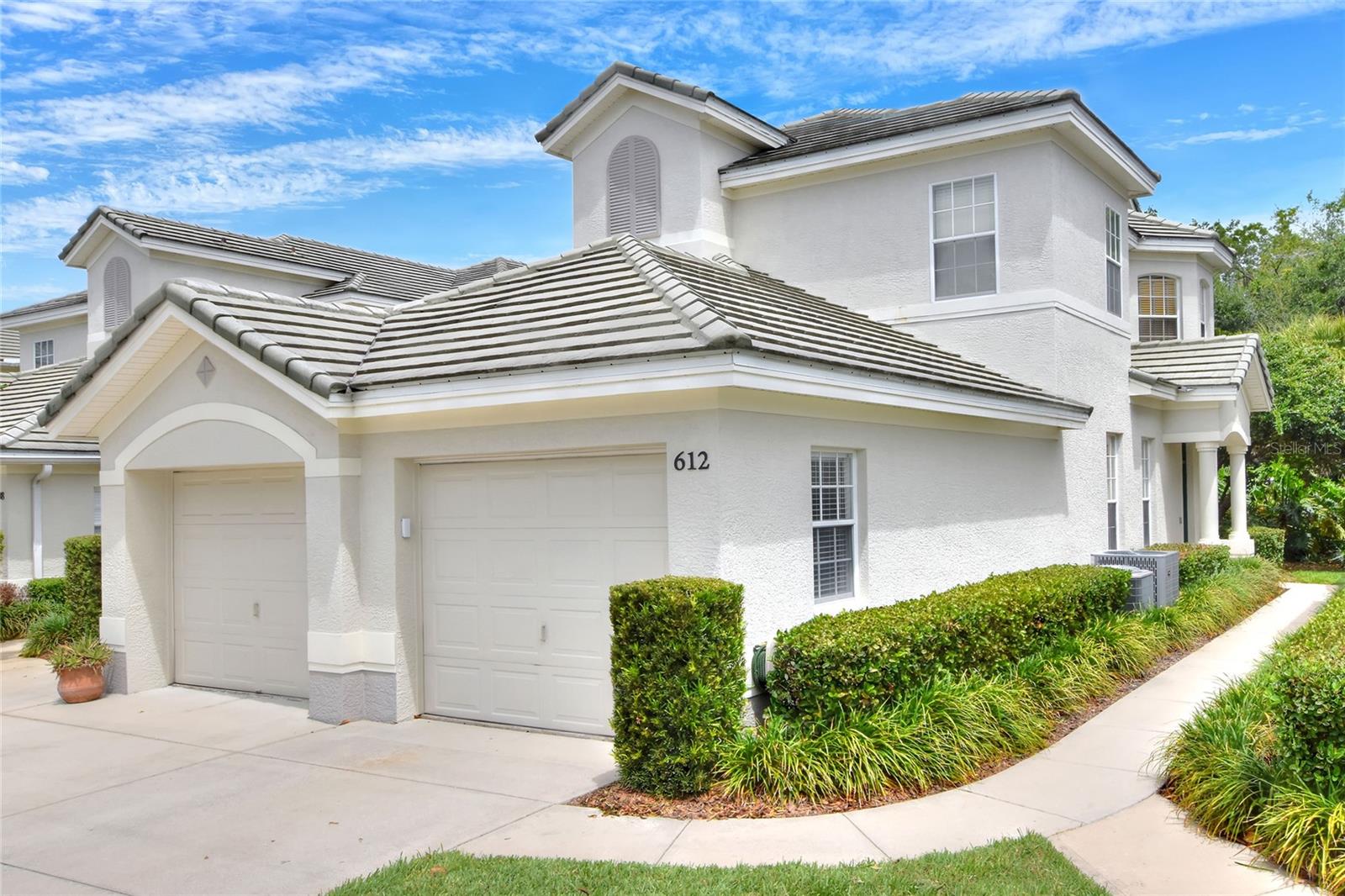 612 Grasslands Village Circle, FL