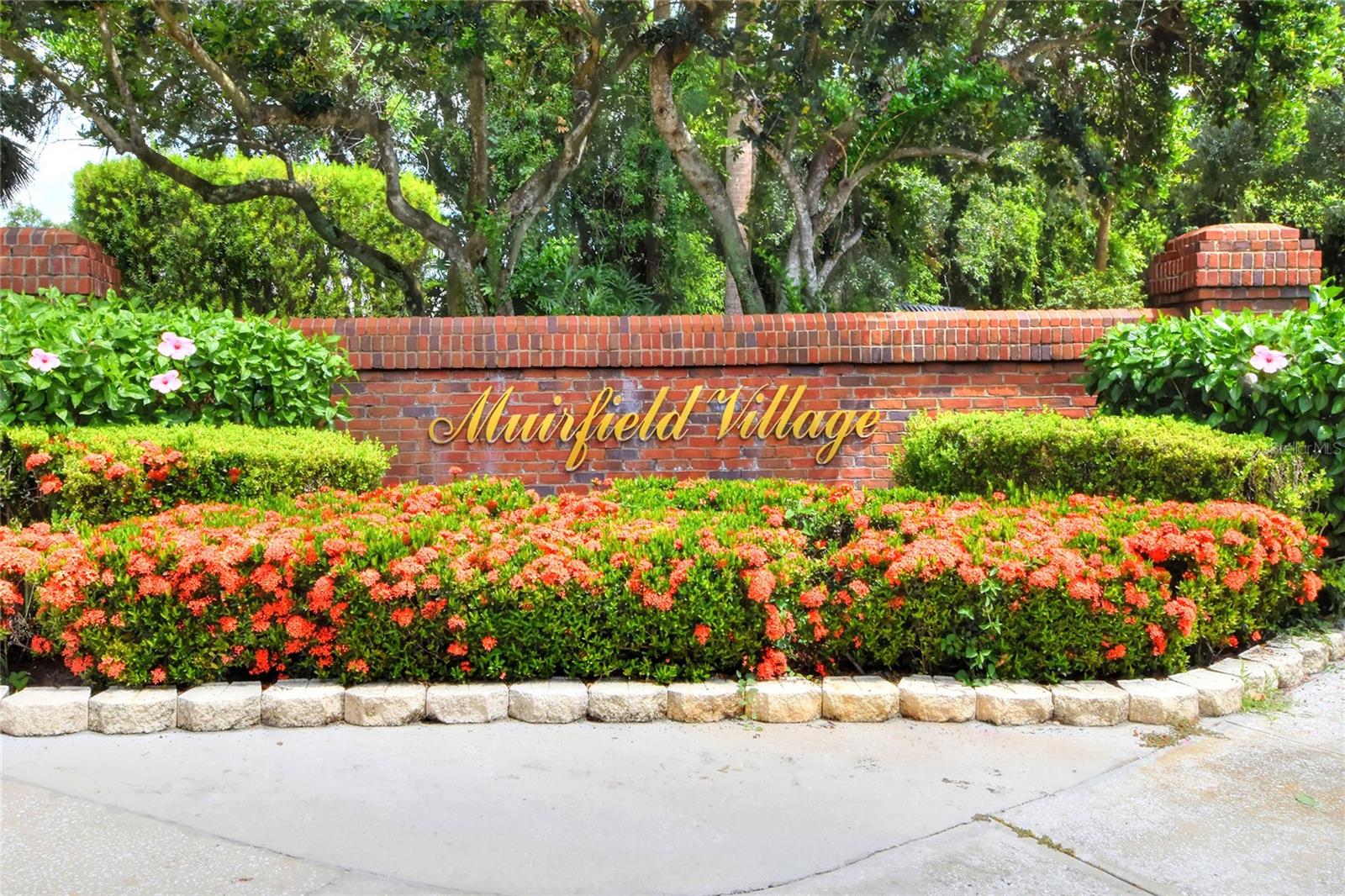 612 Grasslands Village Circle, FL