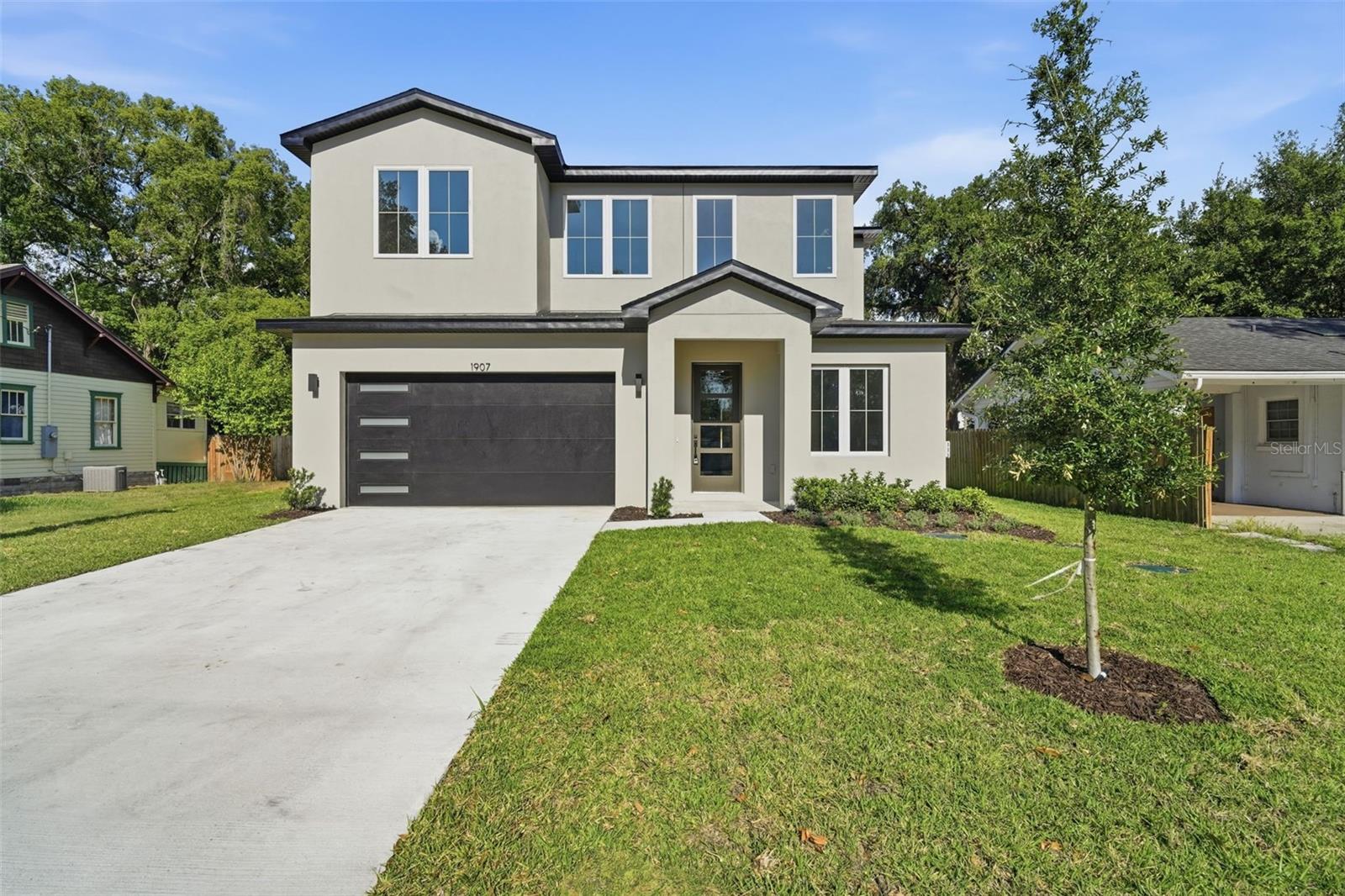 1907 Mae Street, FL