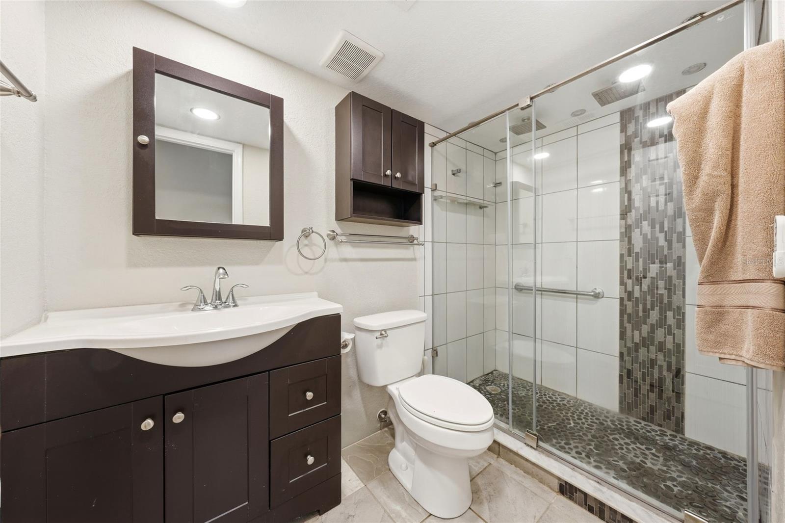 100 Oak Terrace Drive, FL