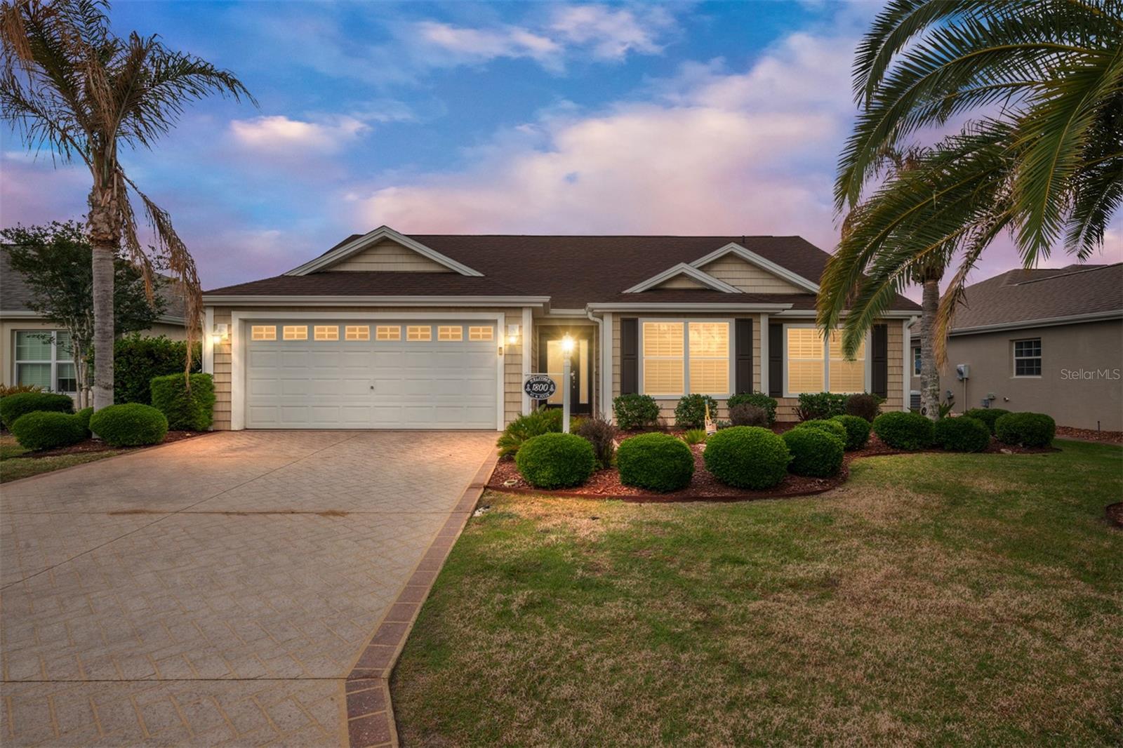 1800 Dutchess Loop, FL