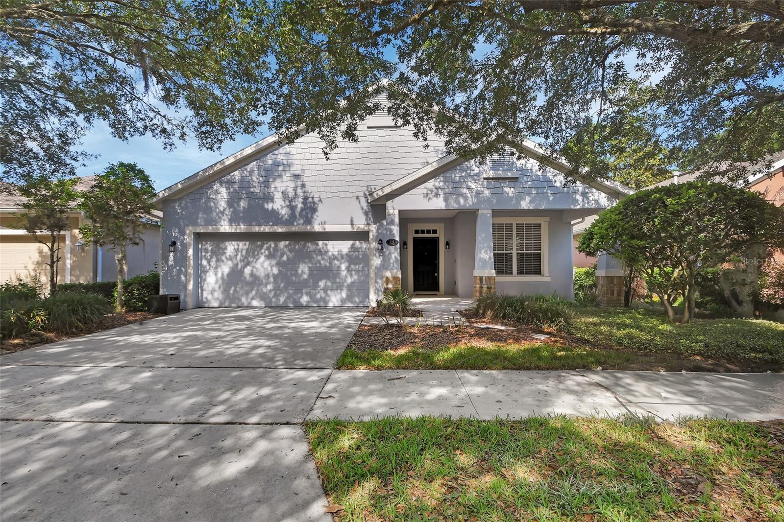 525 Heron Point Way, FL