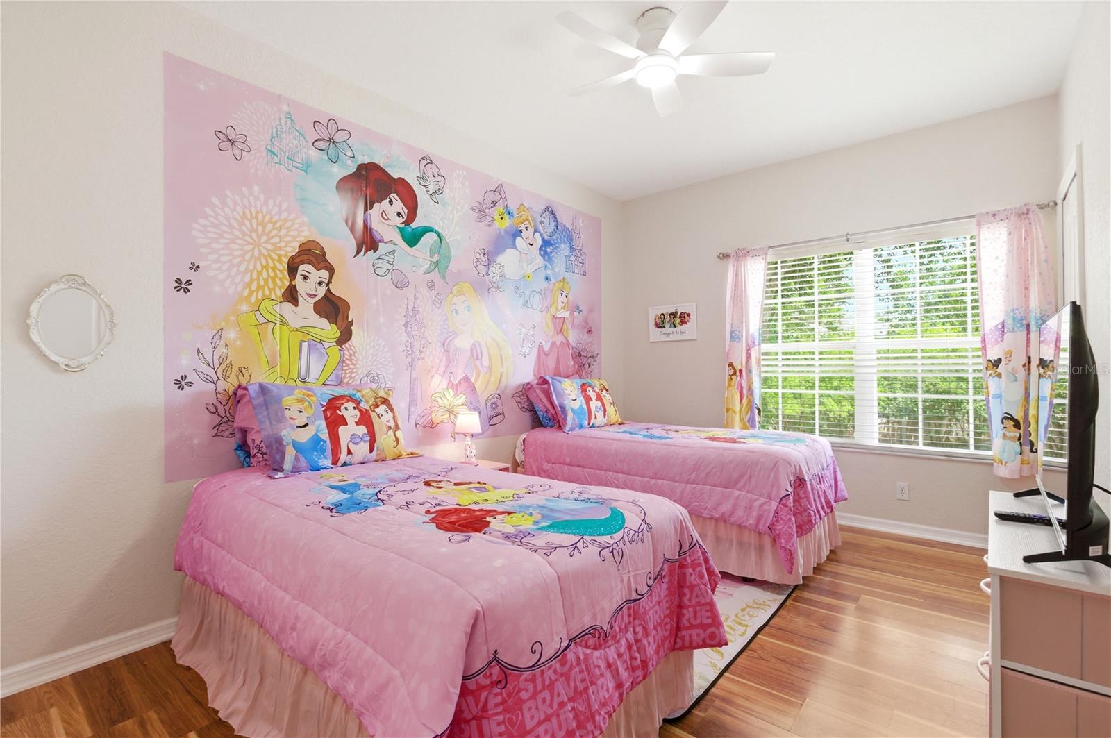 2420 Caravelle Circle, FL