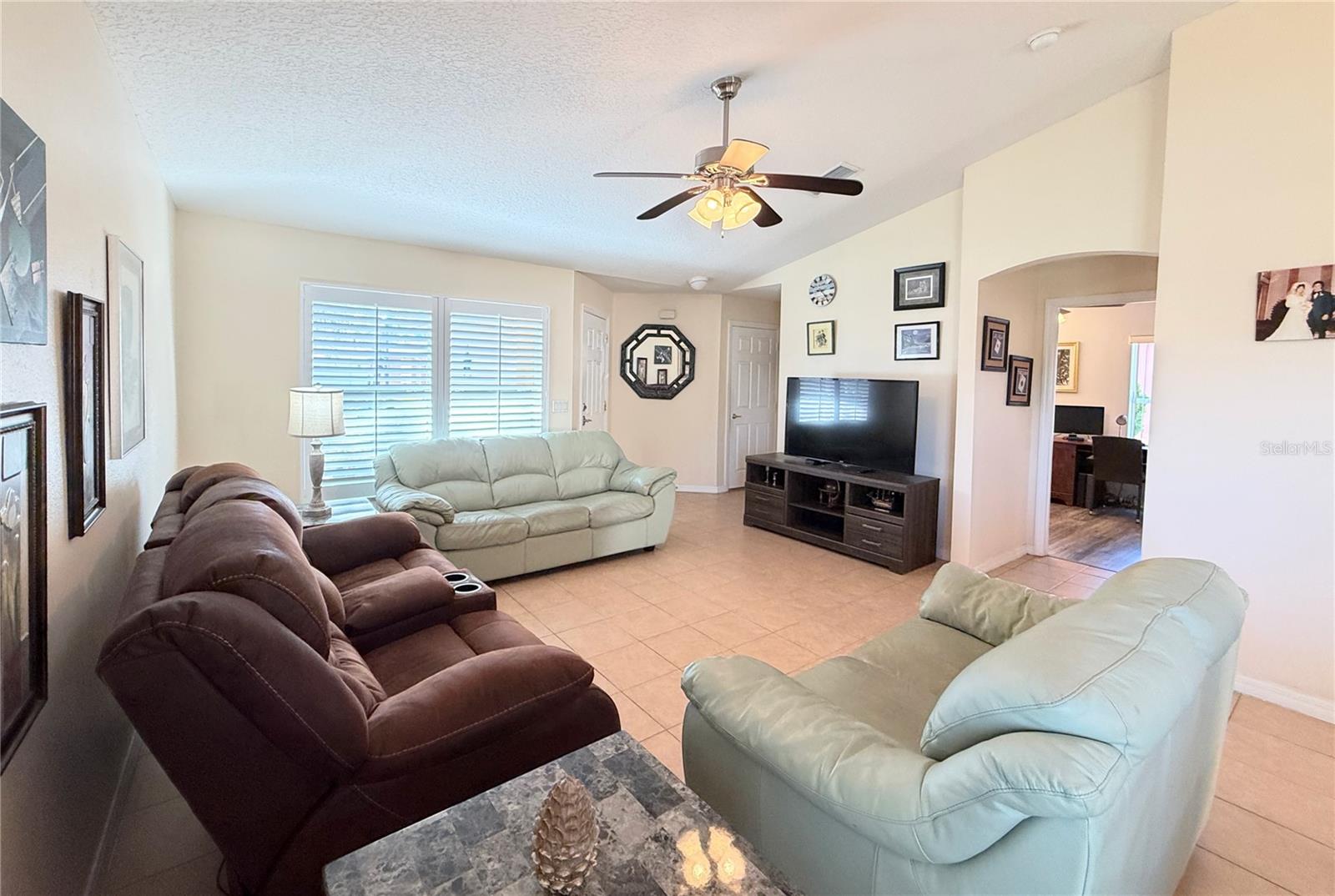537 Grand Canal Drive, FL