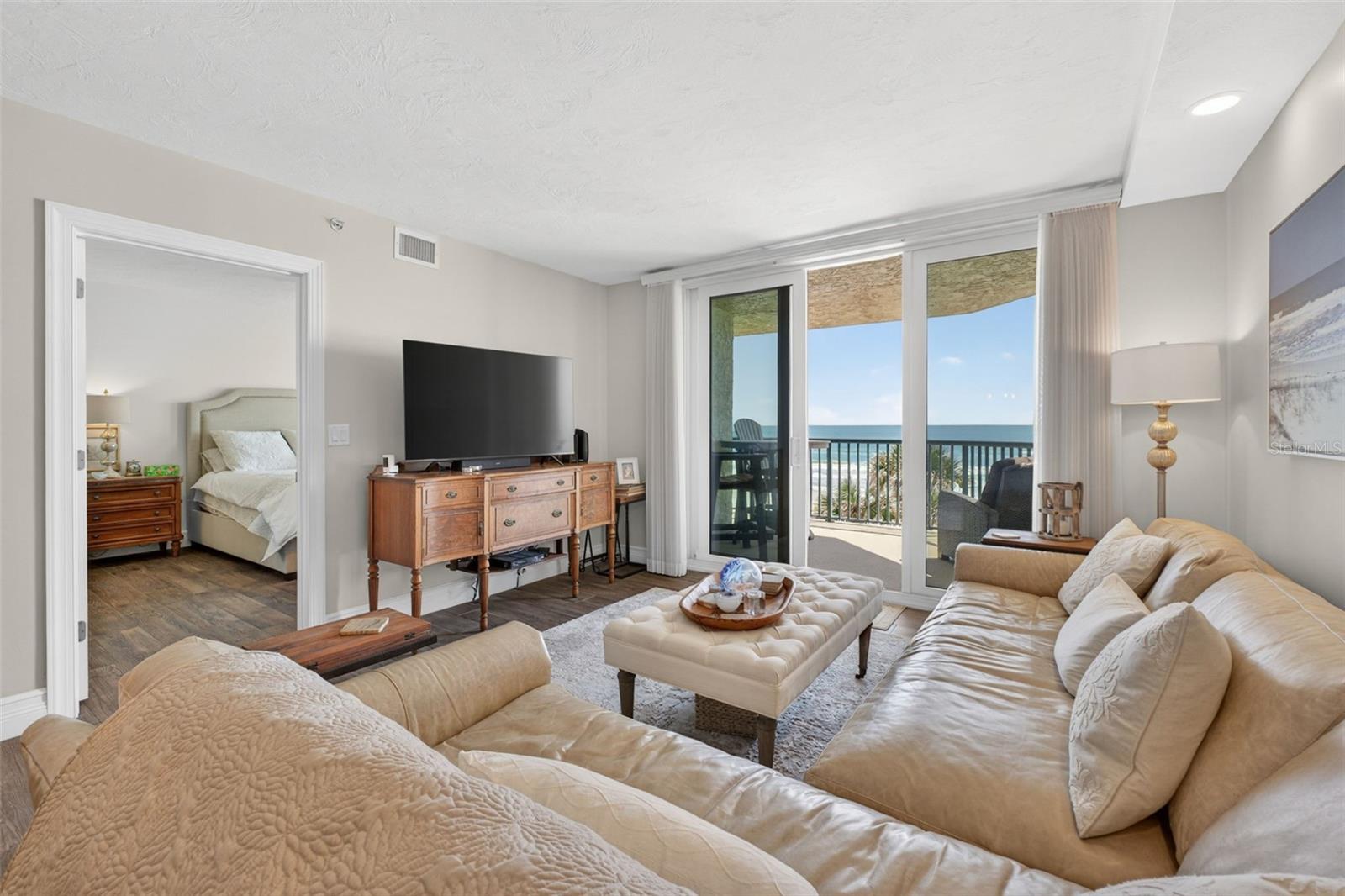 4631 Atlantic Avenue, FL