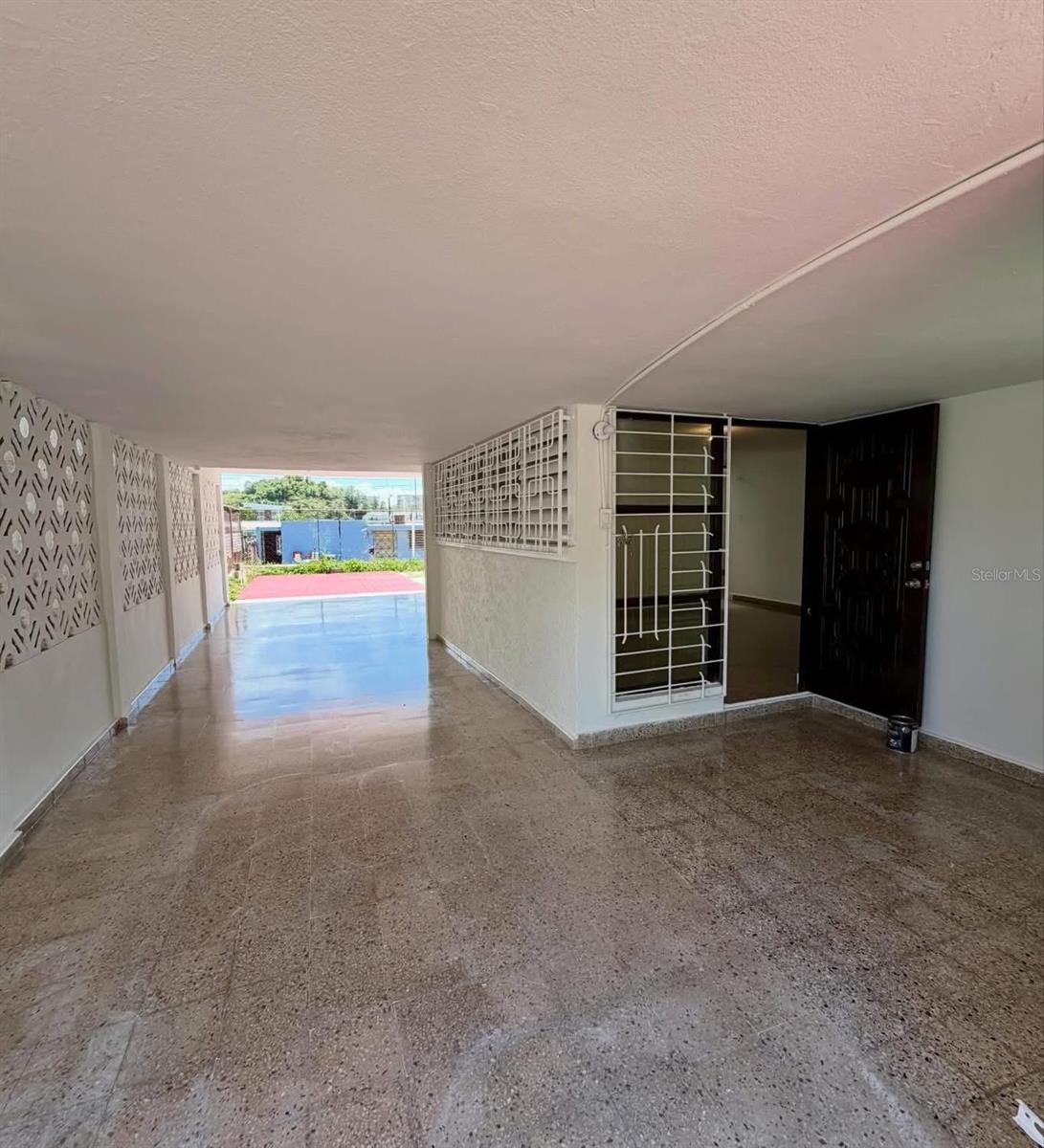 882 Calle Paganini, PR