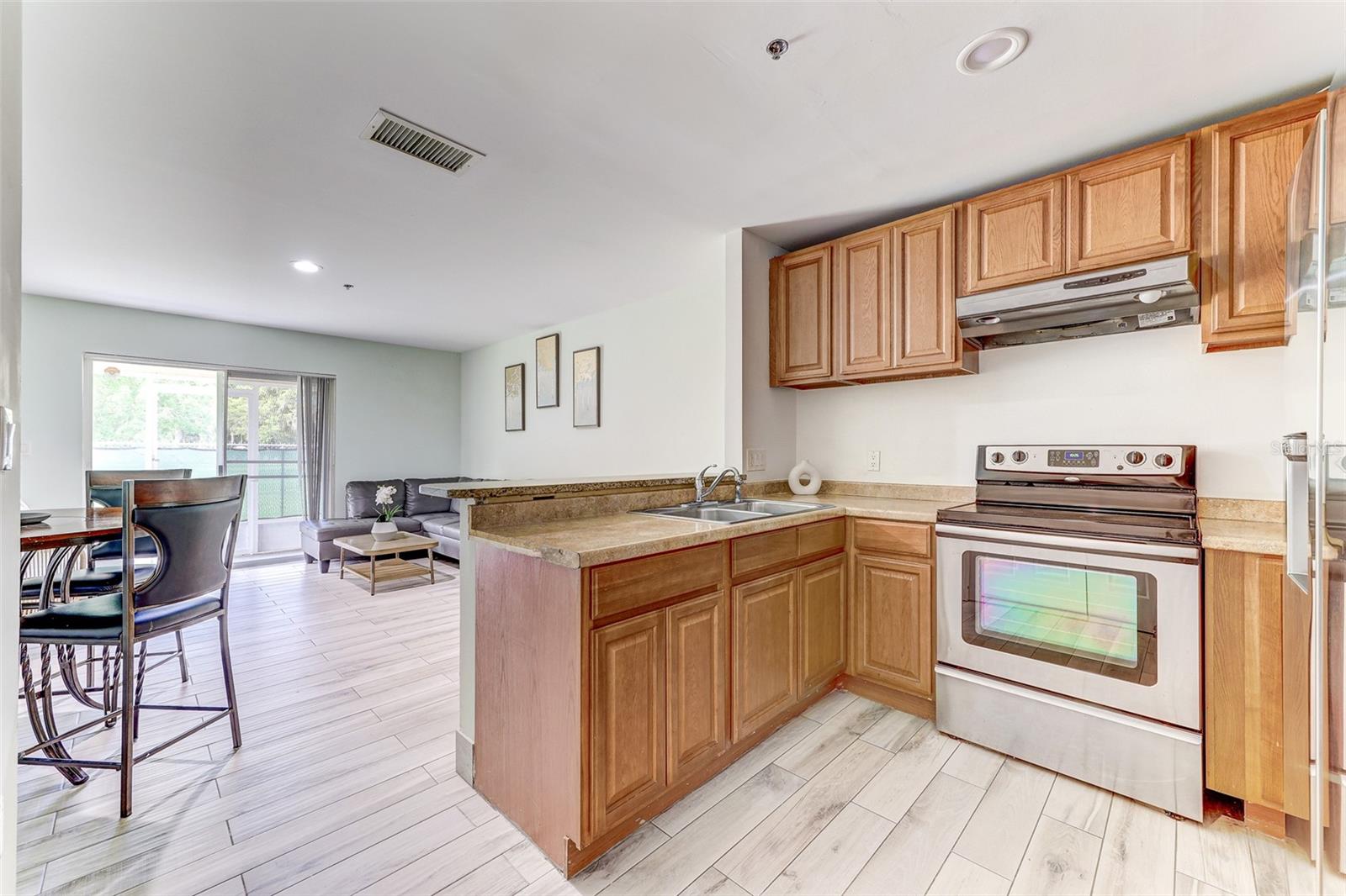 1624 Windsor Oak Court, FL