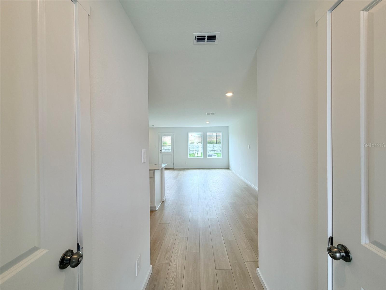 842 Lynx Street, FL