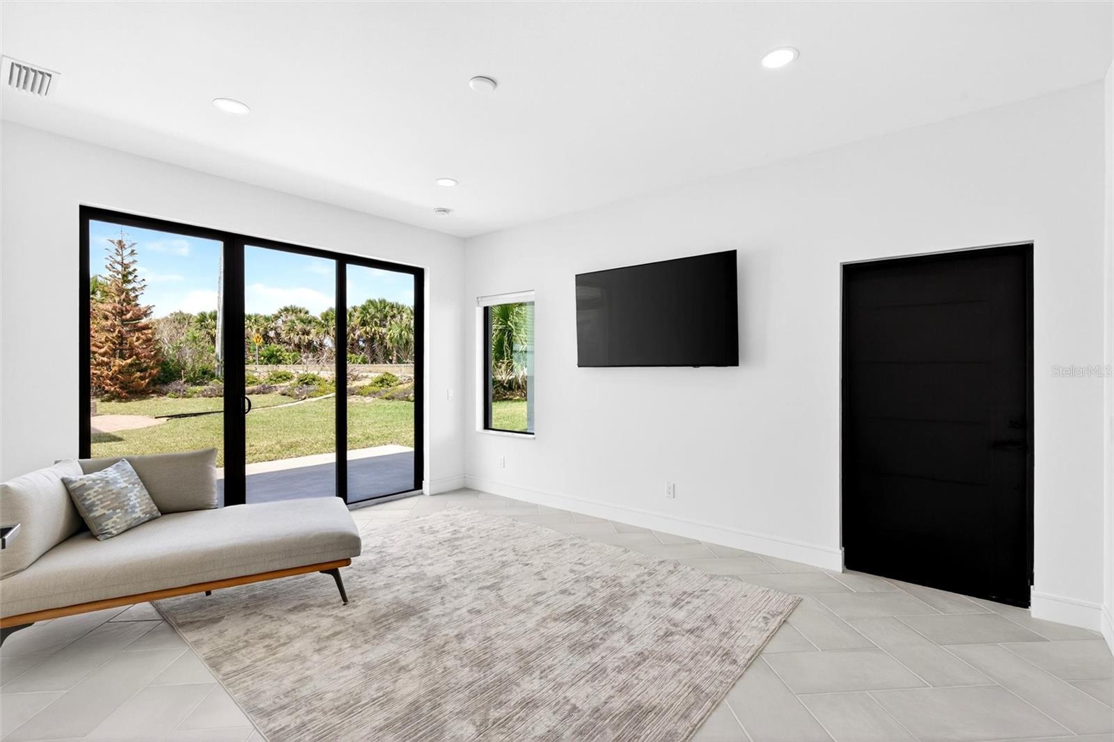2946 Ocean Shore Boulevard, FL