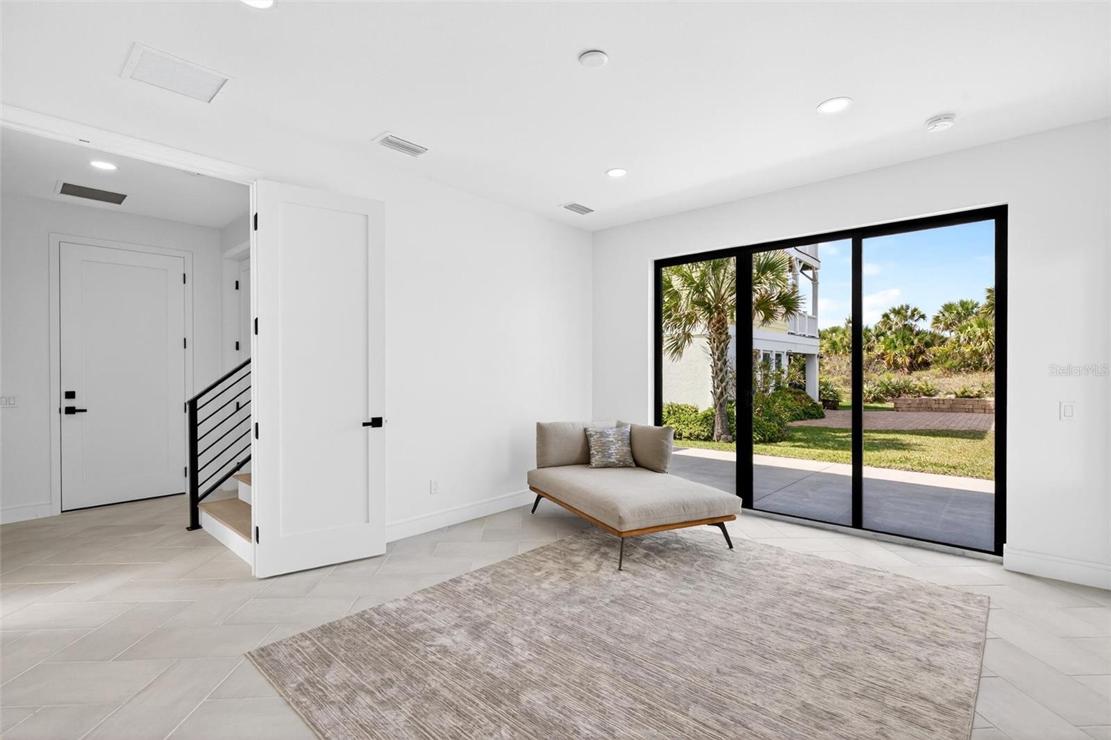 2946 Ocean Shore Boulevard, FL