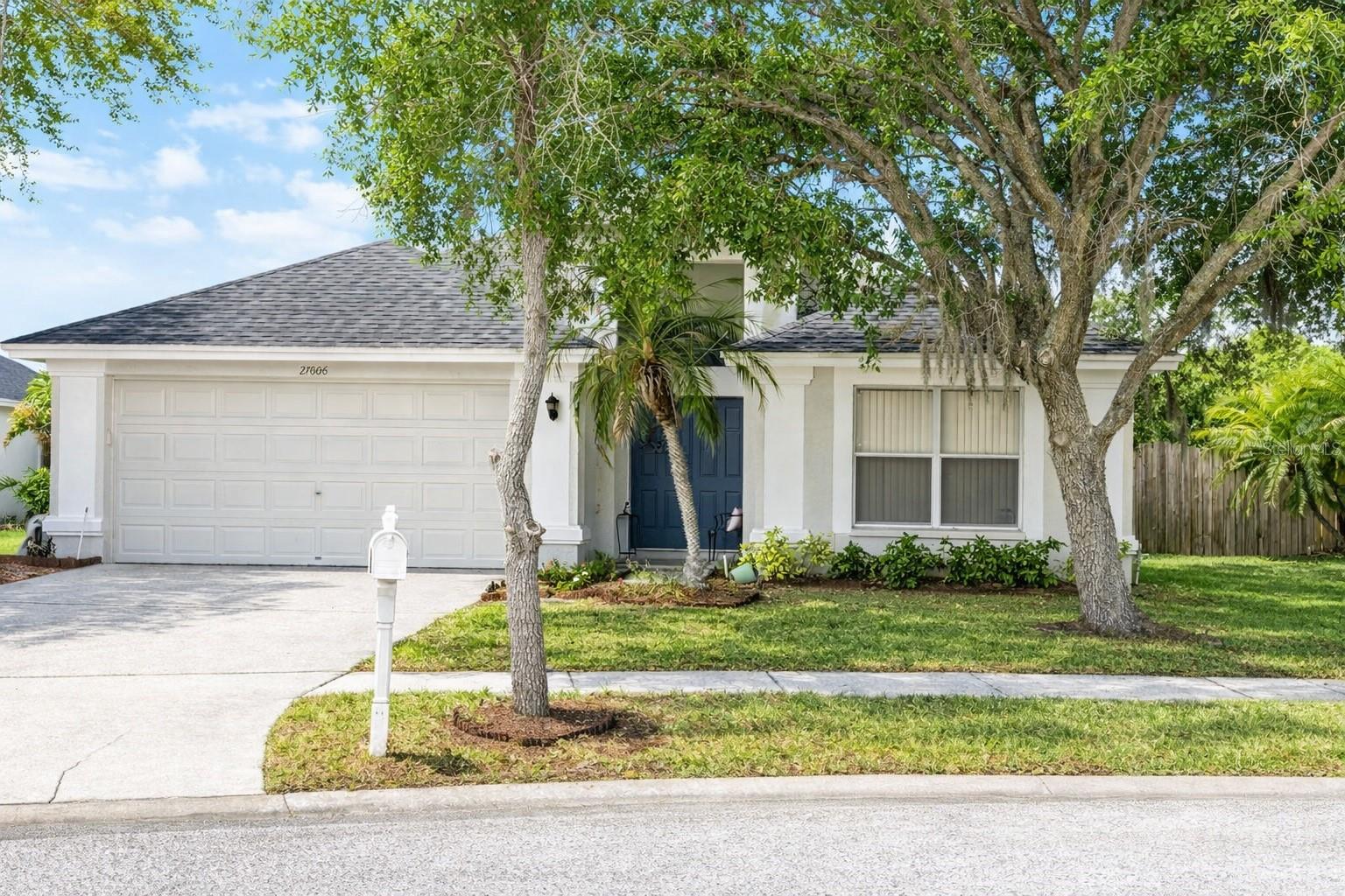 27606 Sky Lake Circle, FL