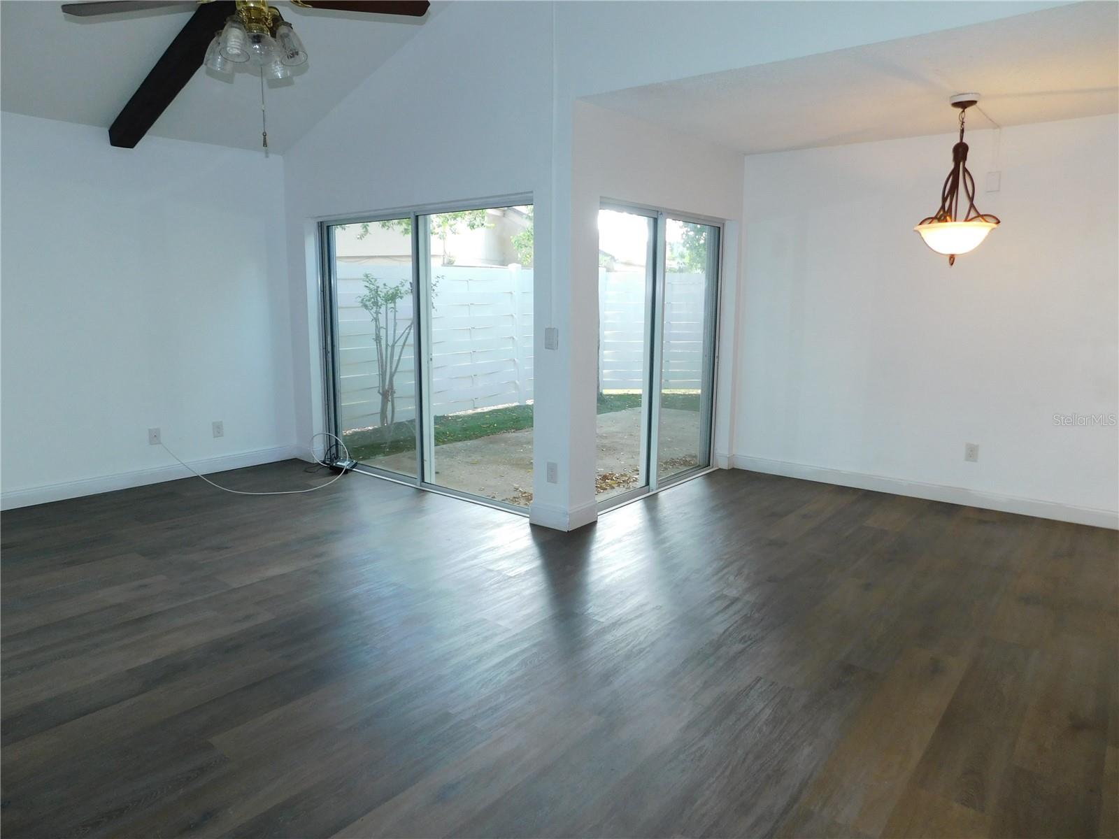 2561 Forest Run Court, FL