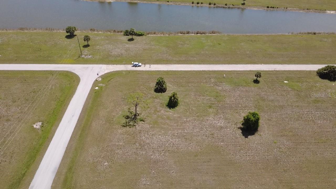 39 Willow Road, FL