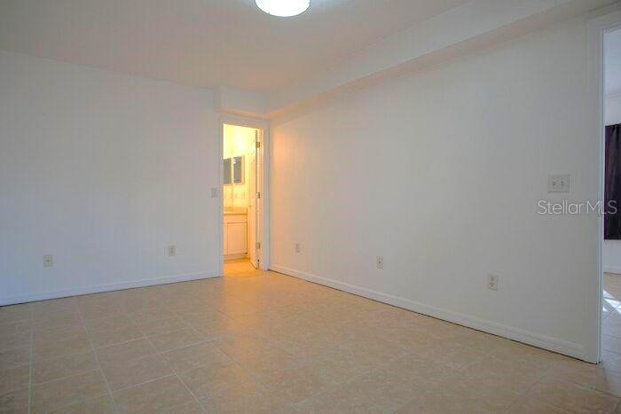308 Australian Way, FL